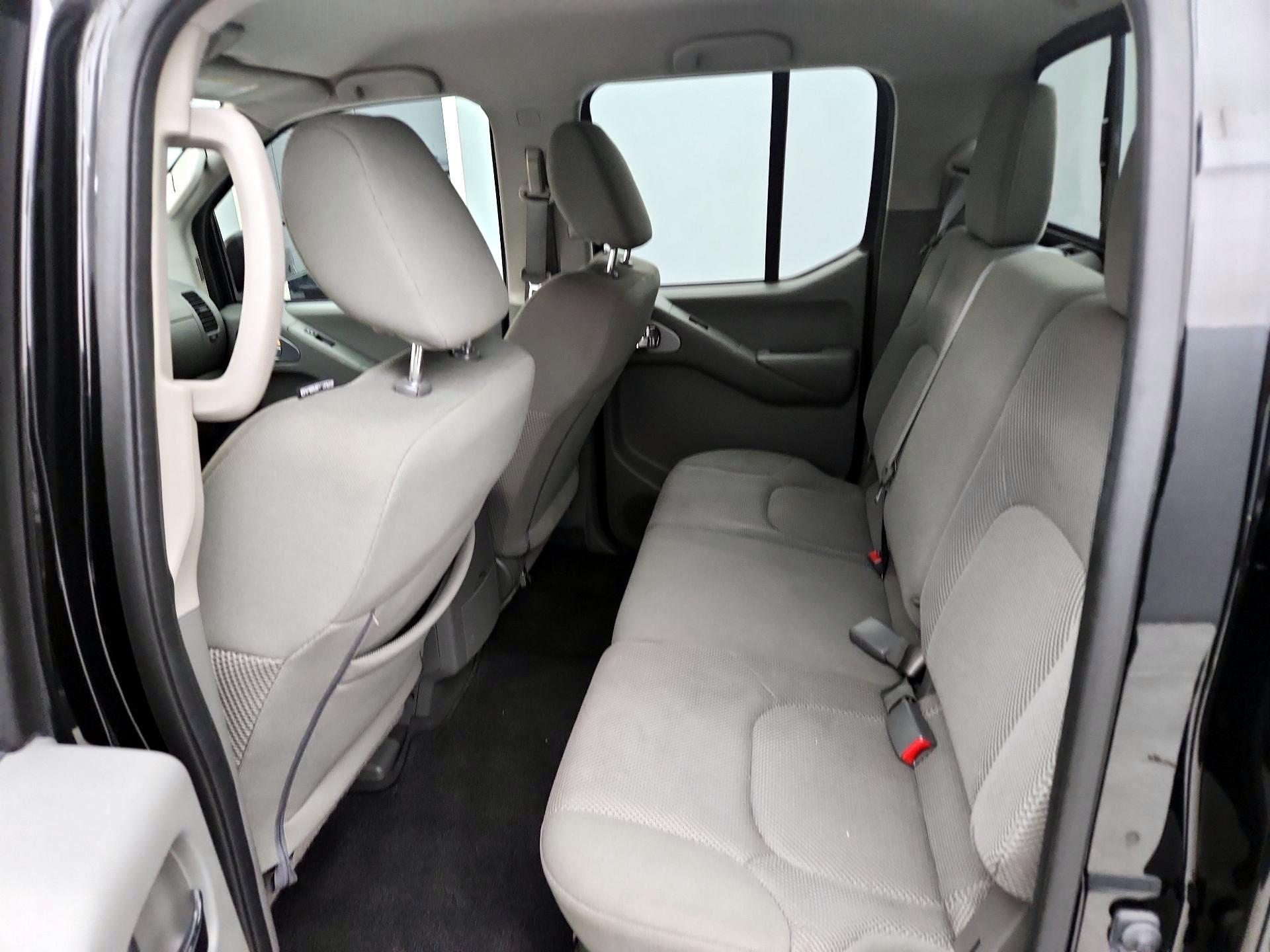 Thumbnail: 2021 Nissan Frontier - 19