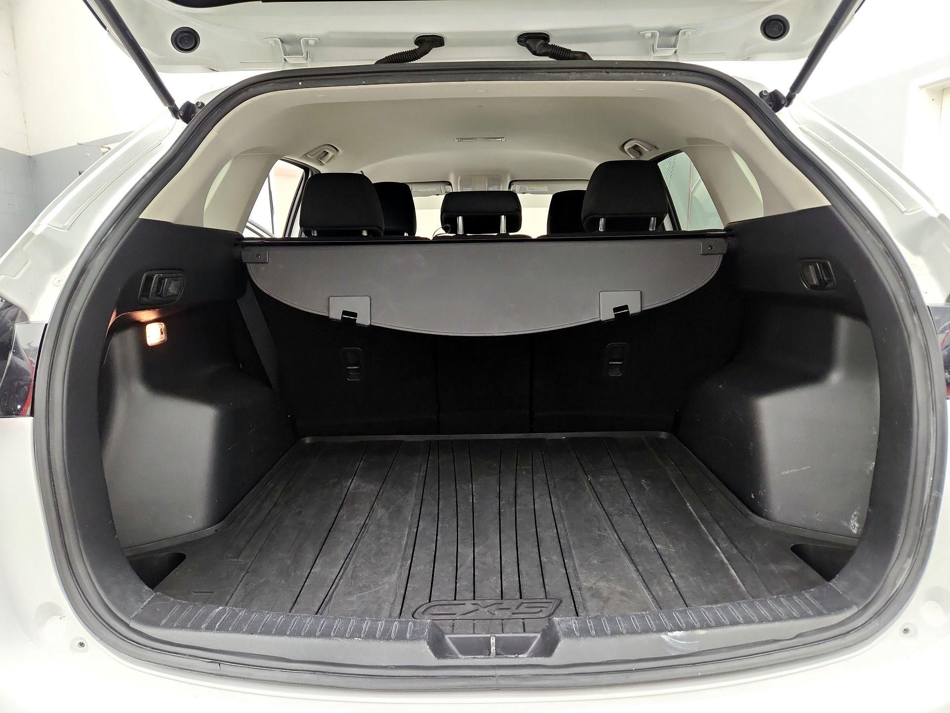 Thumbnail: 2015 Mazda CX-5 - 20