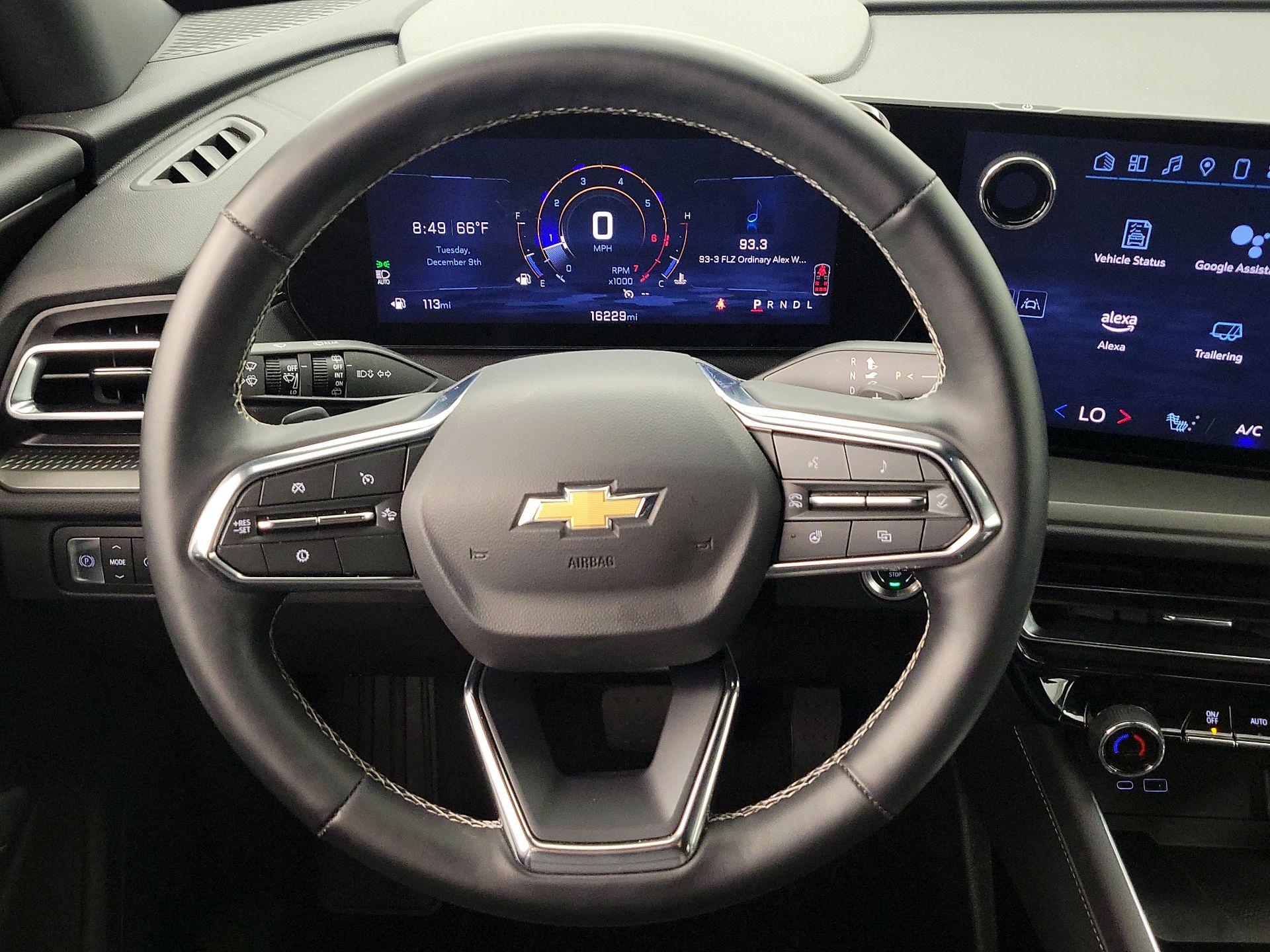 Thumbnail: 2025 Chevrolet Traverse - 10