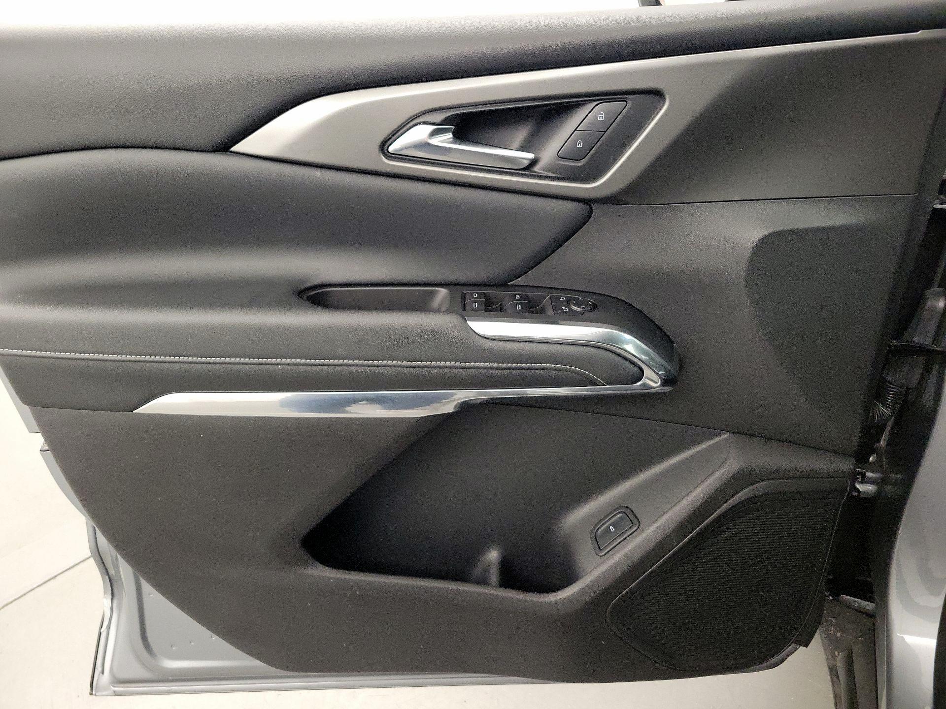 Thumbnail: 2025 Chevrolet Traverse - 12