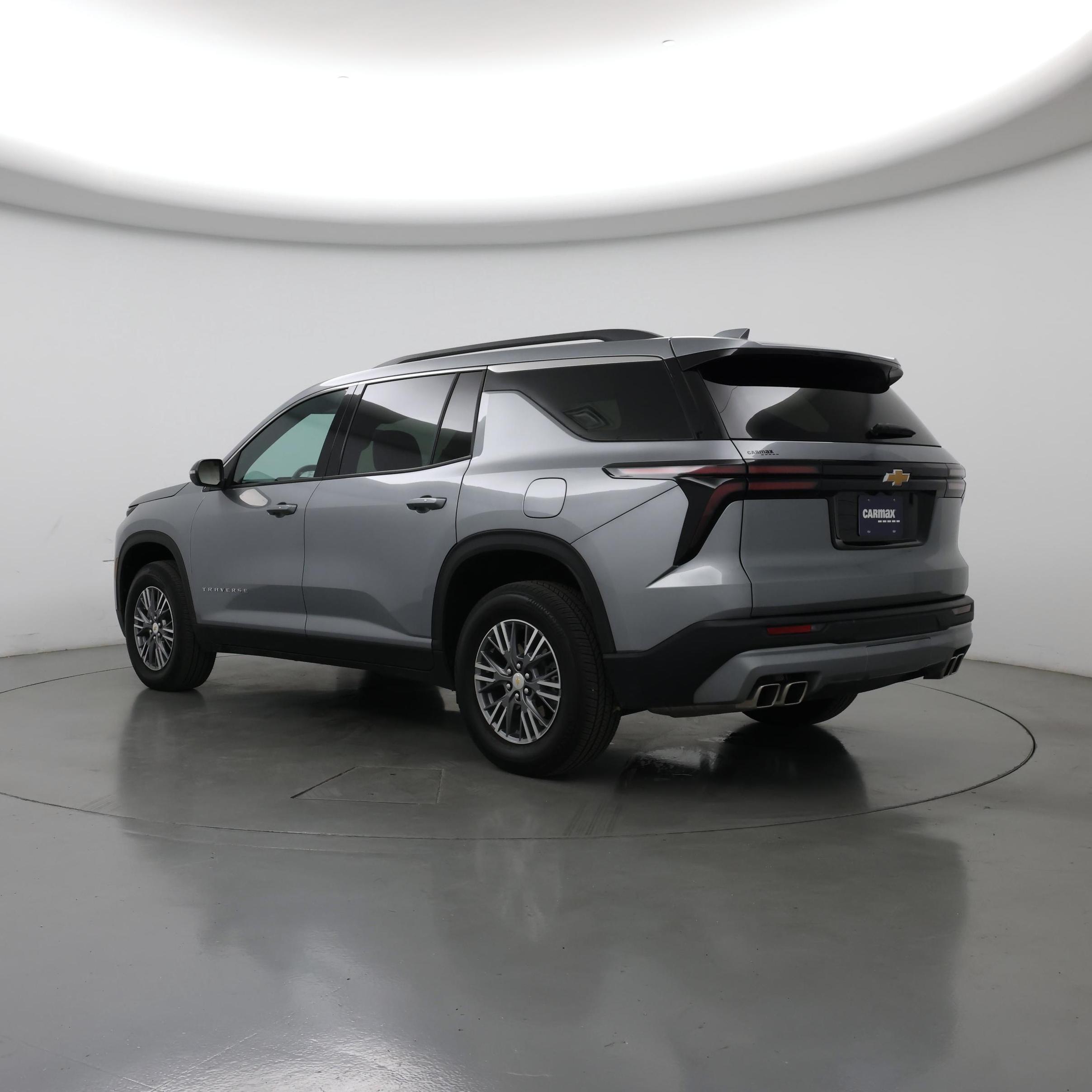 Thumbnail: 2025 Chevrolet Traverse - 2