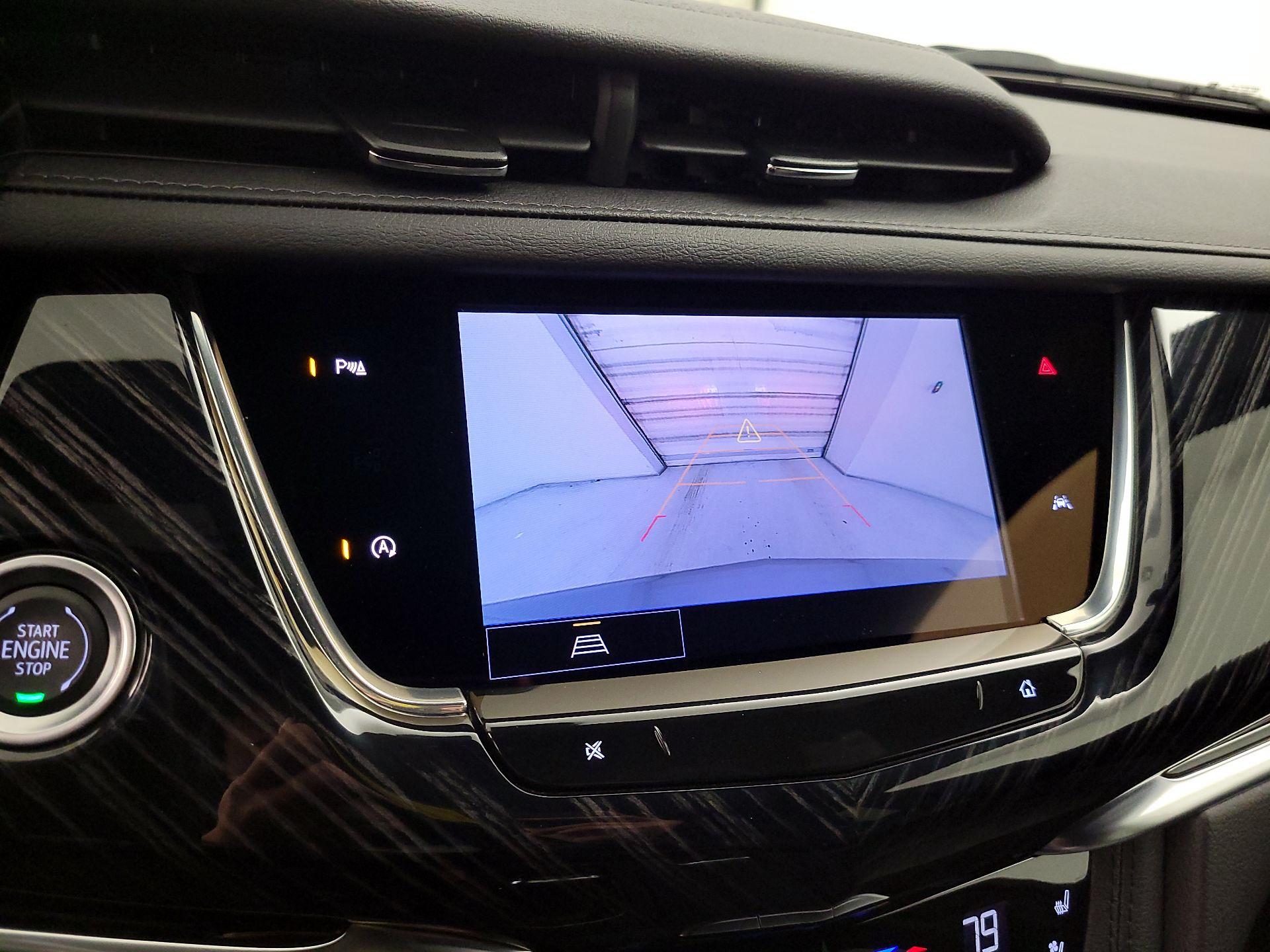 Thumbnail: 2025 Cadillac XT6 - 14