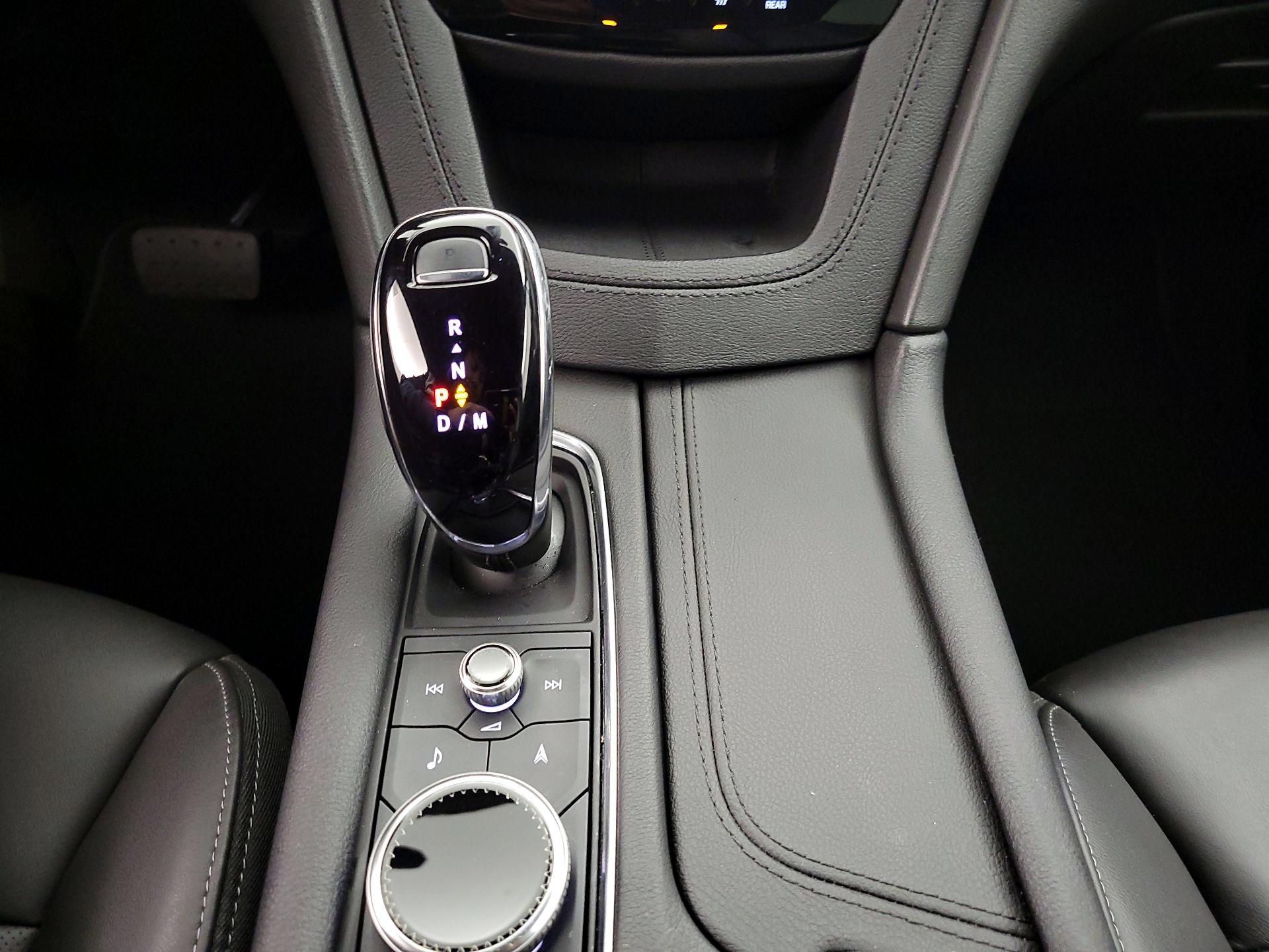 Thumbnail: 2025 Cadillac XT6 - 17