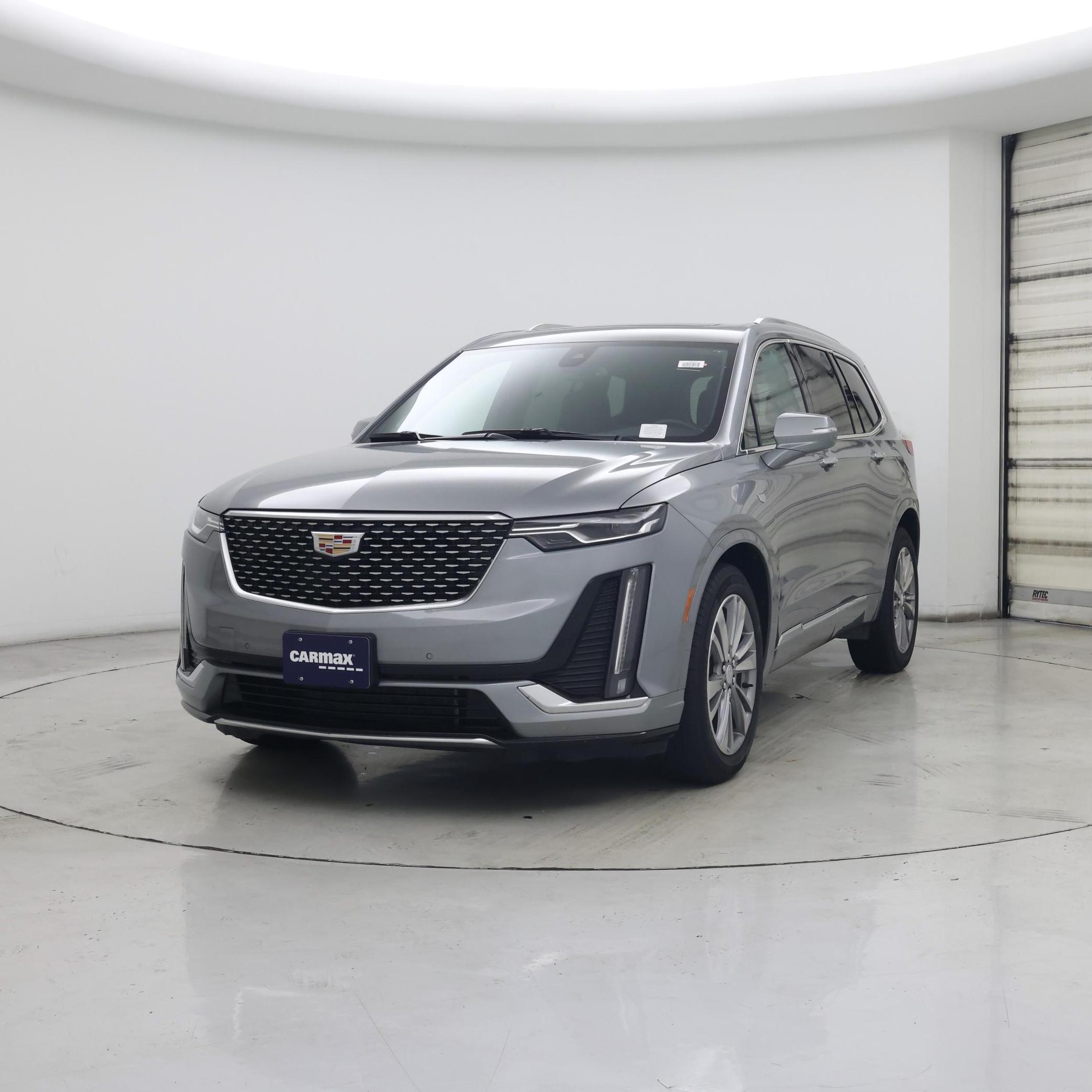 Thumbnail: 2025 Cadillac XT6 - 4