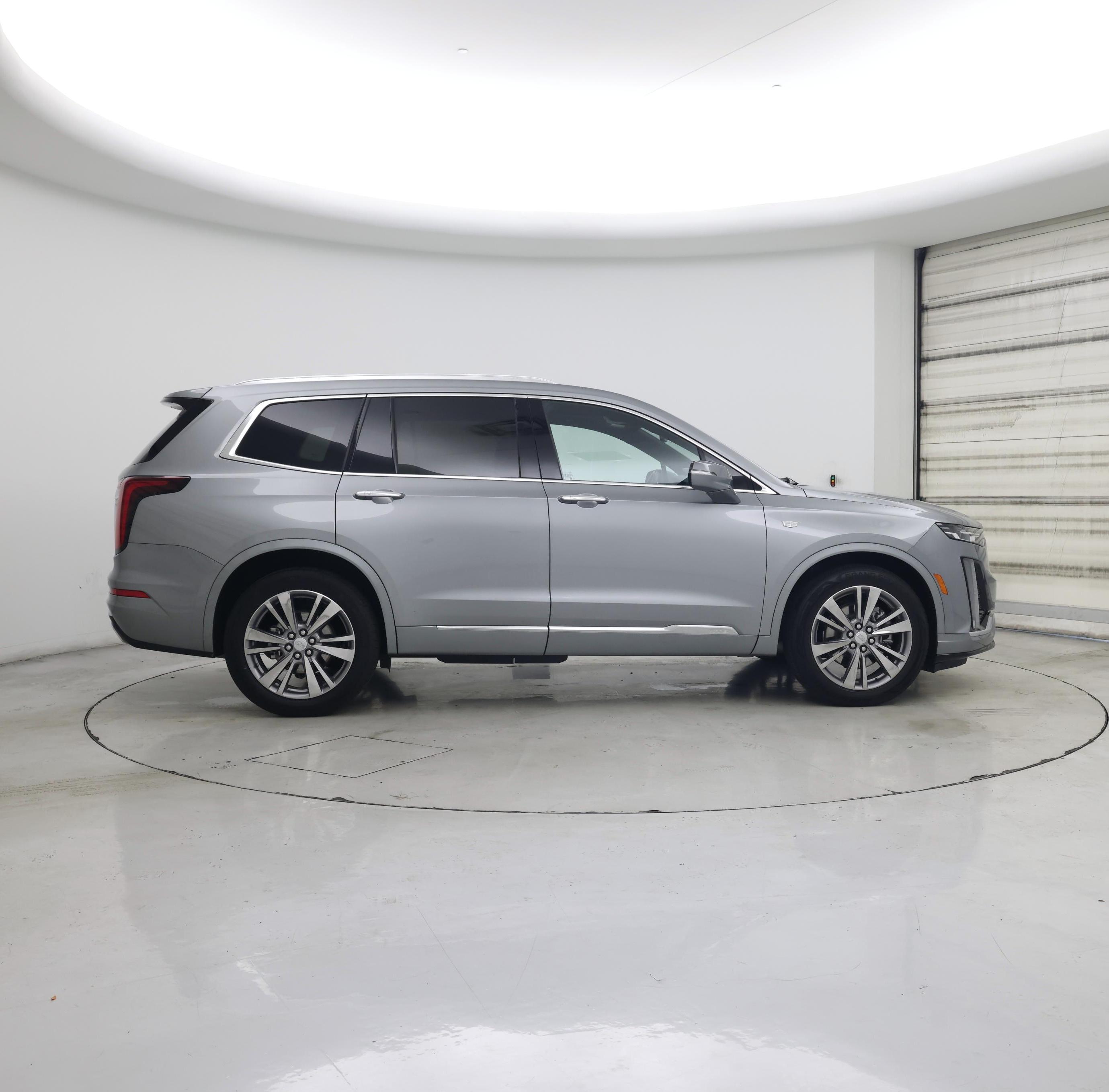 Thumbnail: 2025 Cadillac XT6 - 7