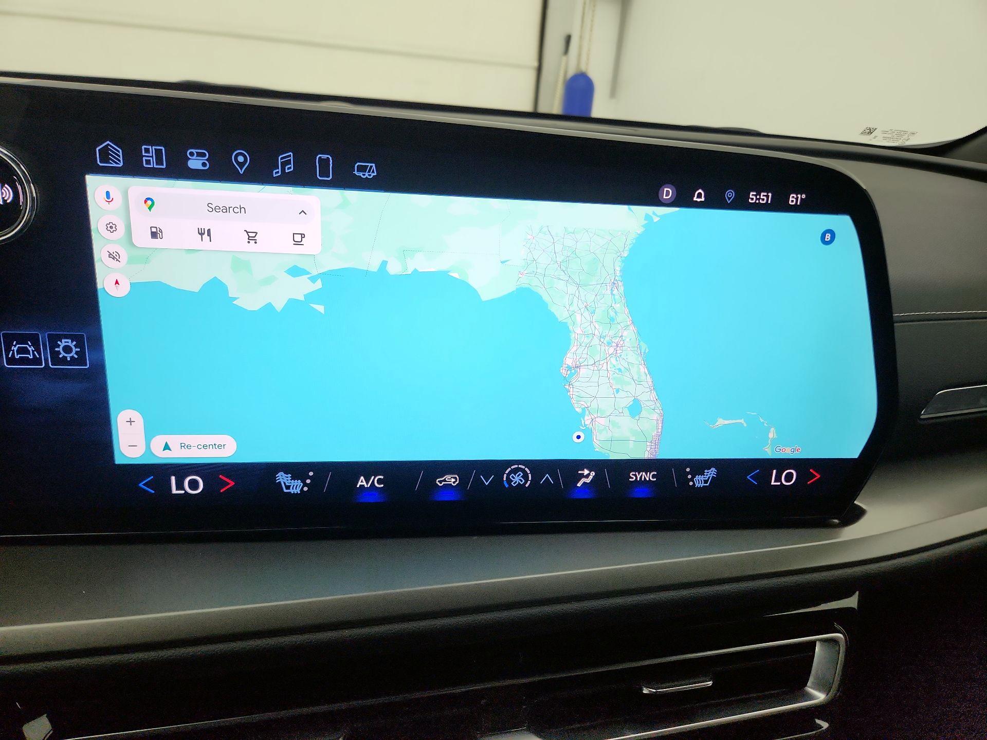 Thumbnail: 2025 Chevrolet Traverse - 14