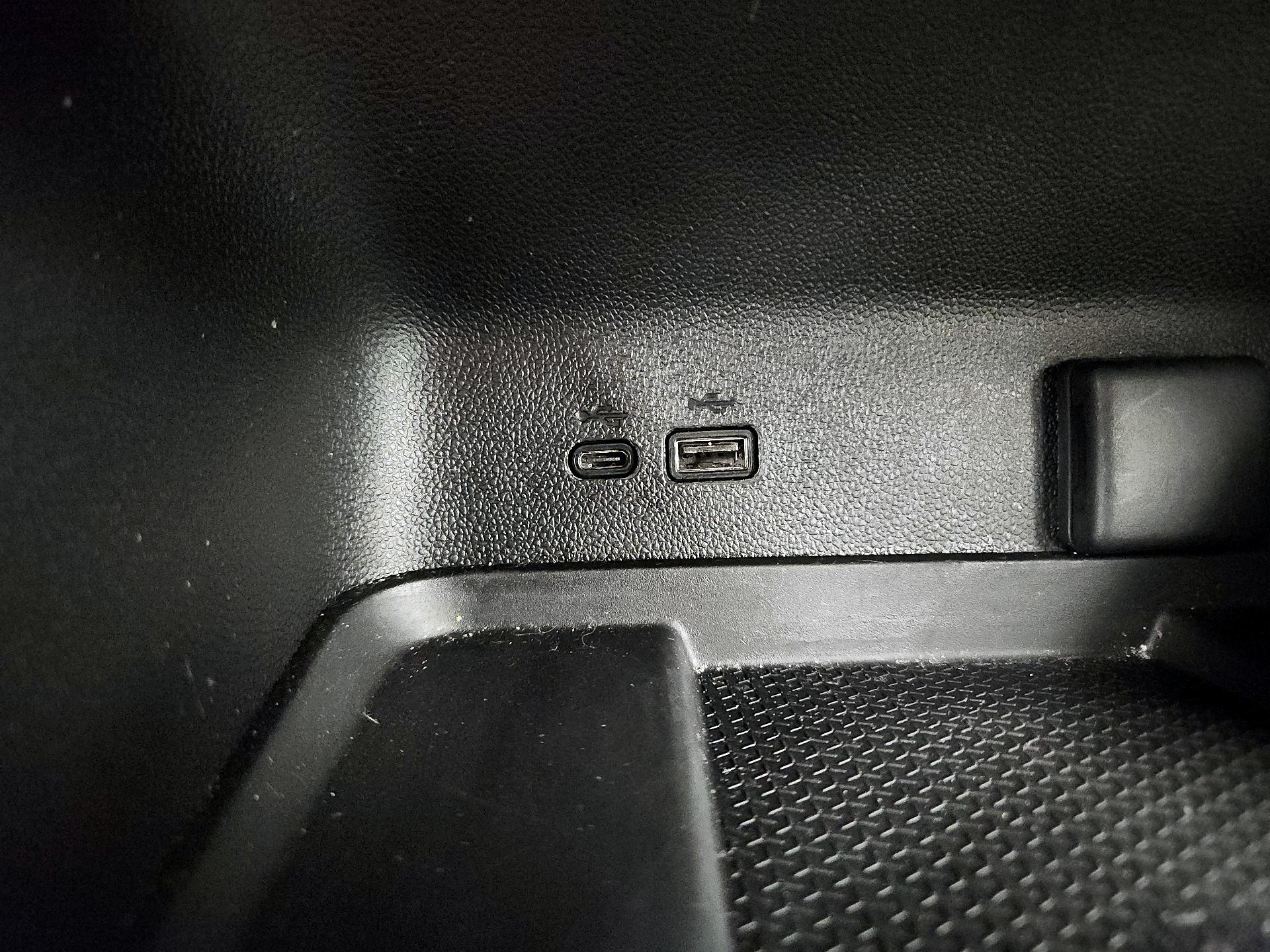 Thumbnail: 2025 Chevrolet Traverse - 19