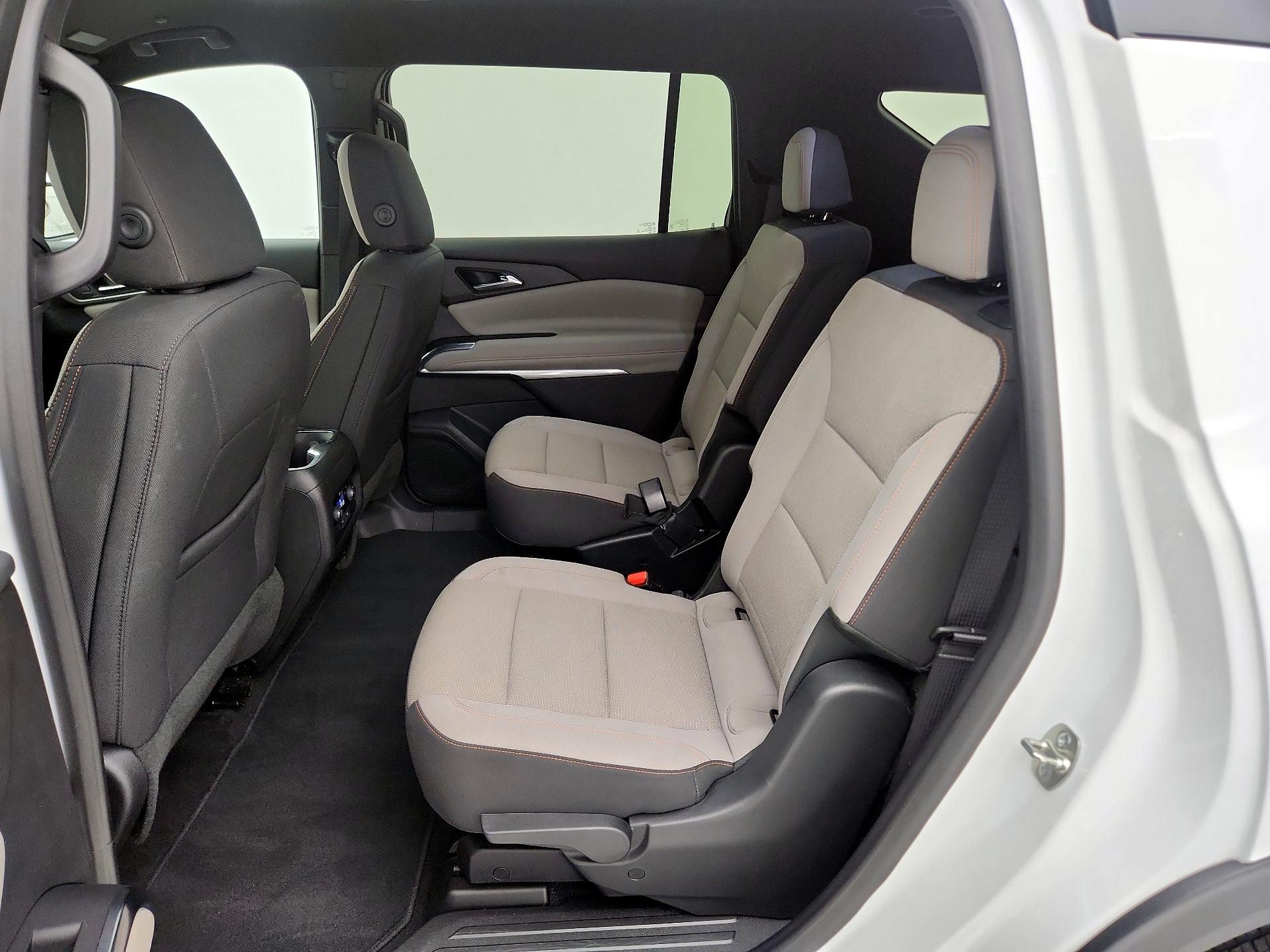 Thumbnail: 2025 Chevrolet Traverse - 20