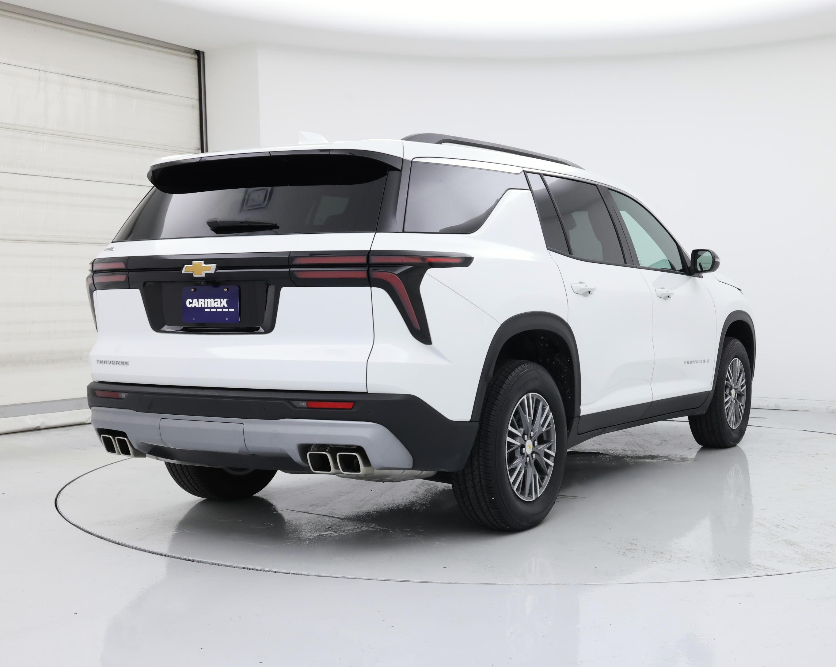 Thumbnail: 2025 Chevrolet Traverse - 8