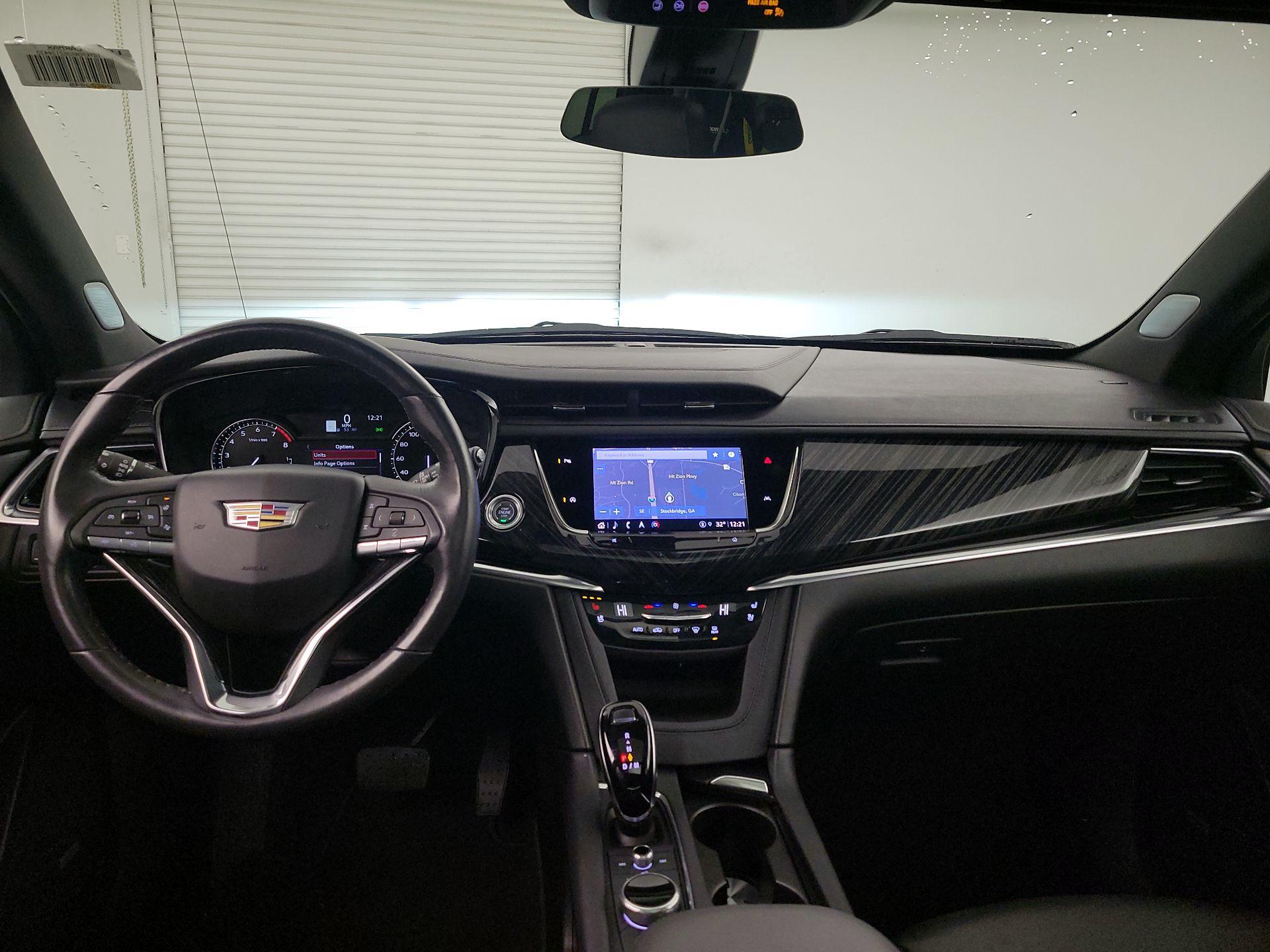 Thumbnail: 2025 Cadillac XT6 - 9