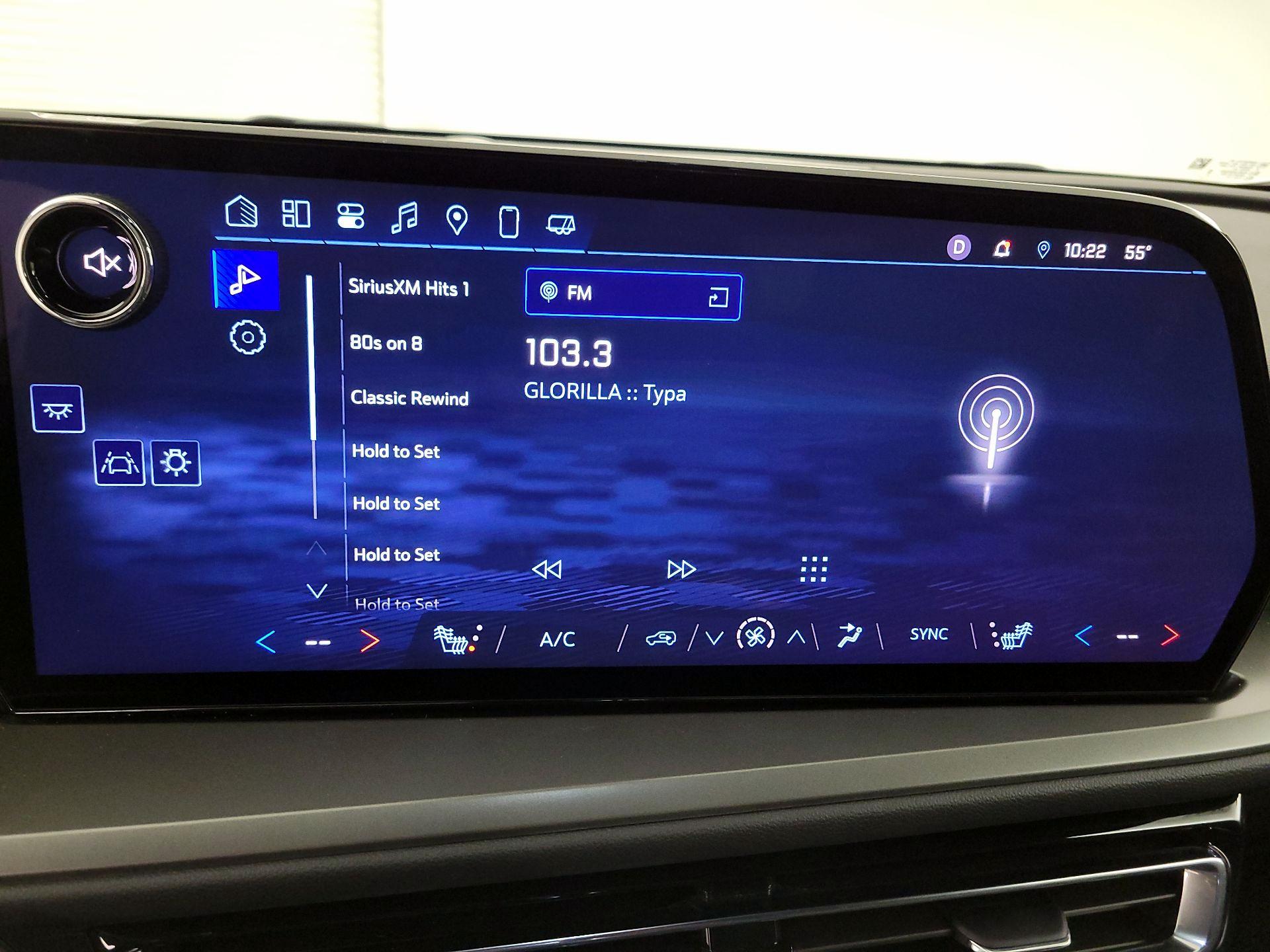 Thumbnail: 2025 Chevrolet Traverse - 16