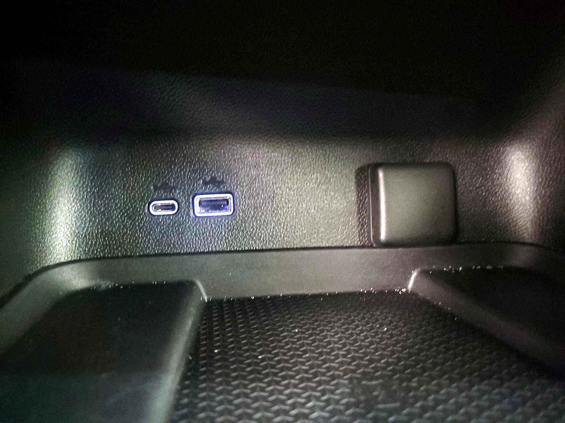 Thumbnail: 2025 Chevrolet Traverse - 19