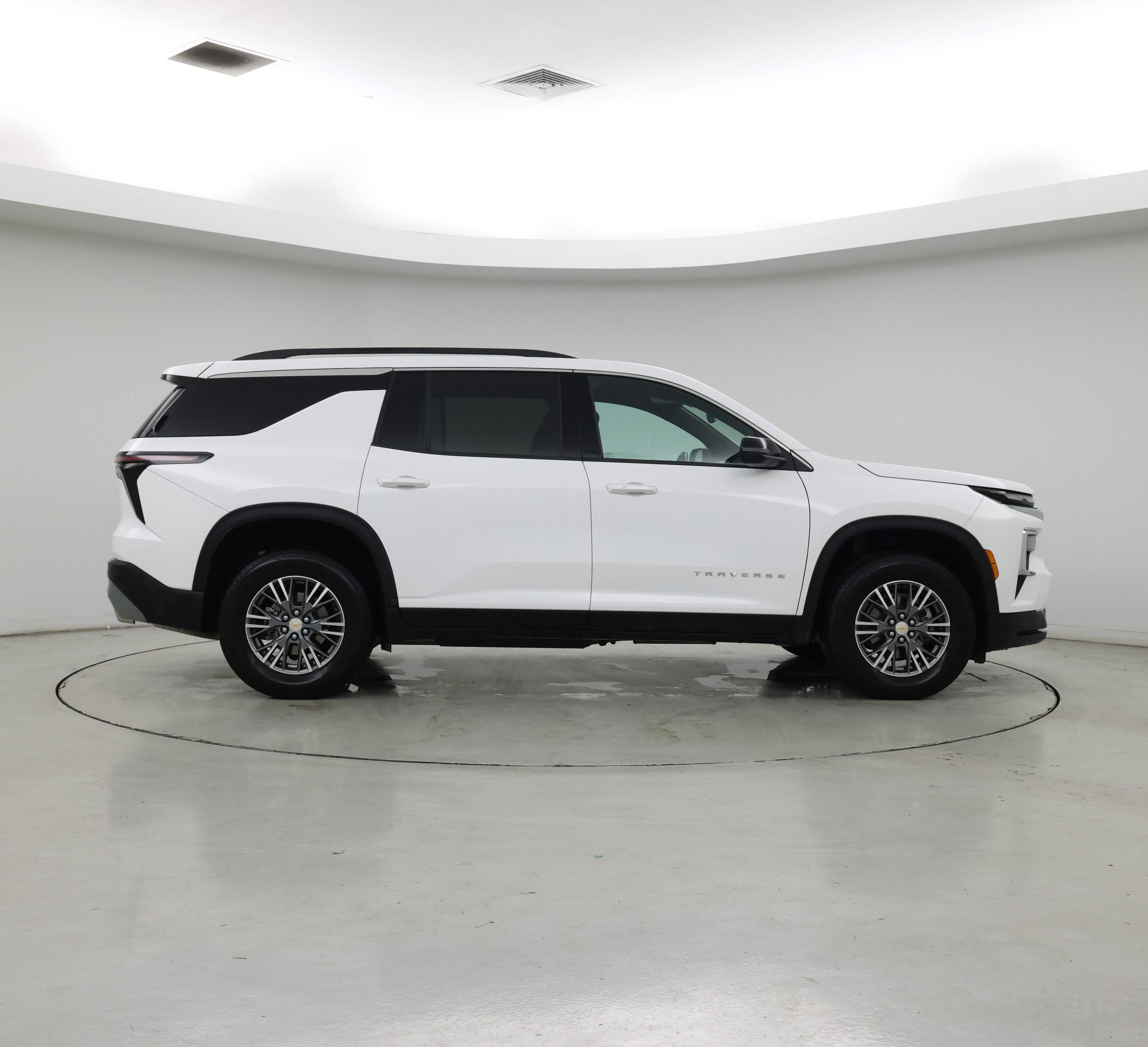 Thumbnail: 2025 Chevrolet Traverse - 7