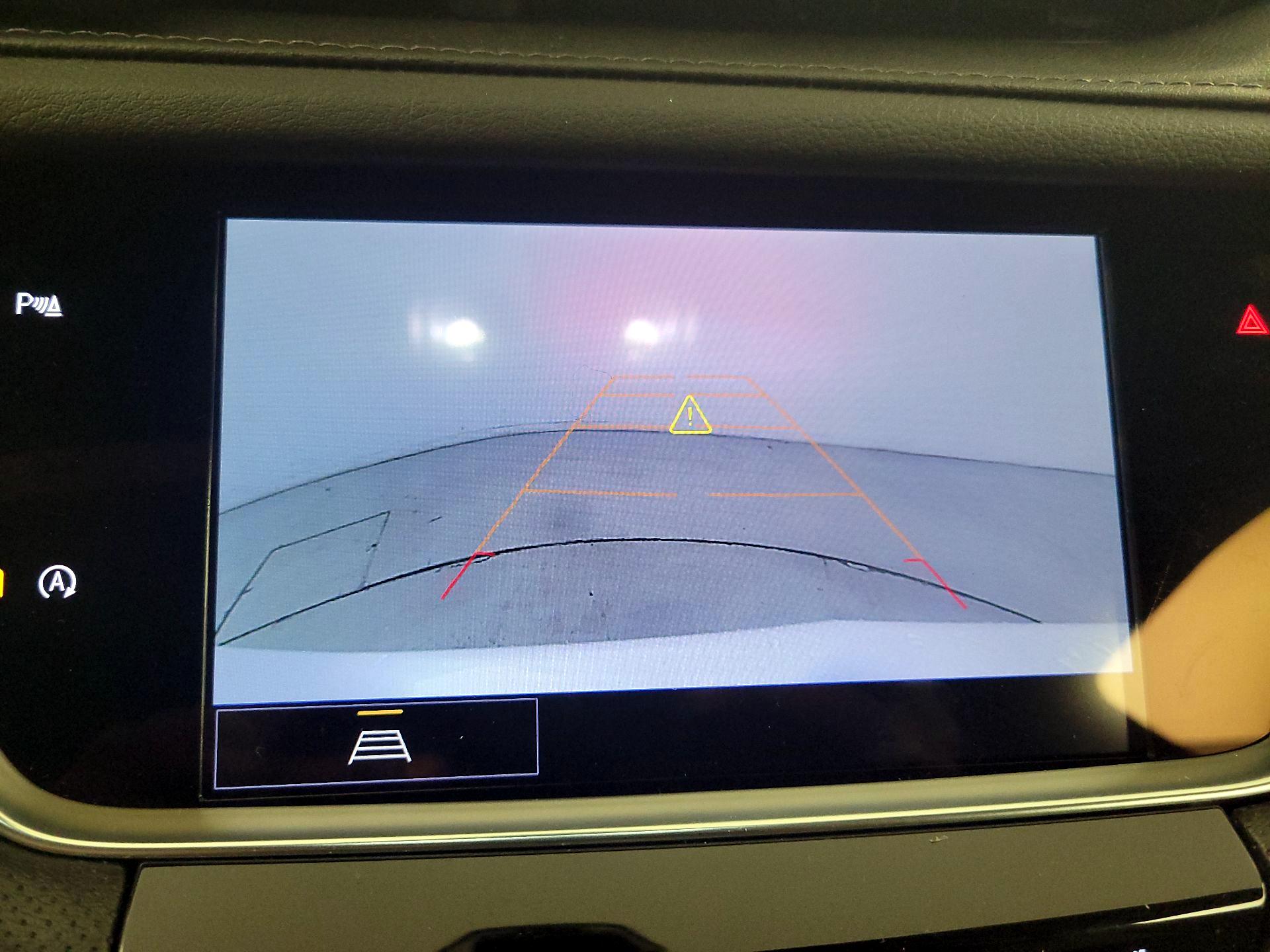 Thumbnail: 2025 Cadillac XT5 - 15