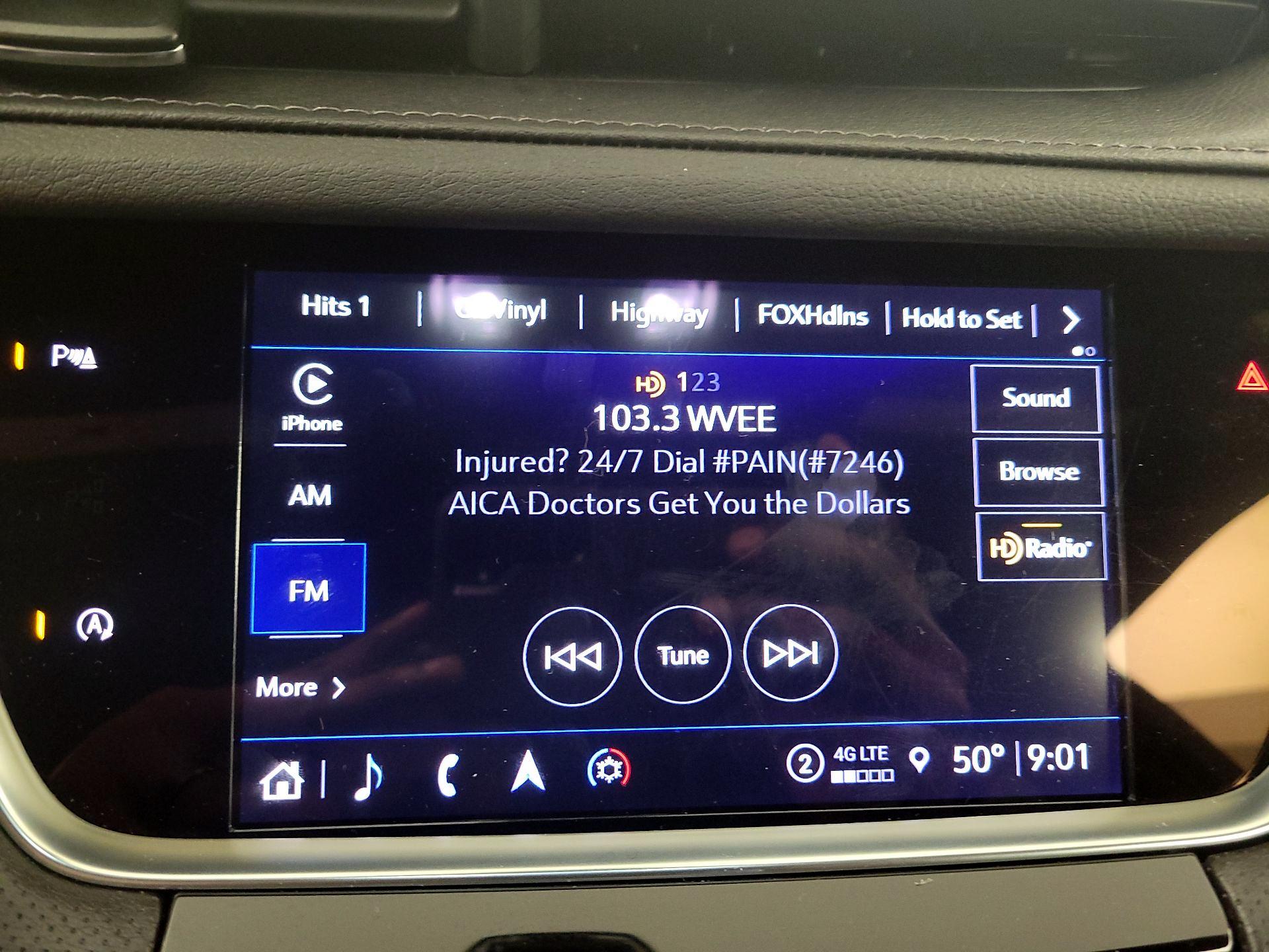 Thumbnail: 2025 Cadillac XT5 - 16