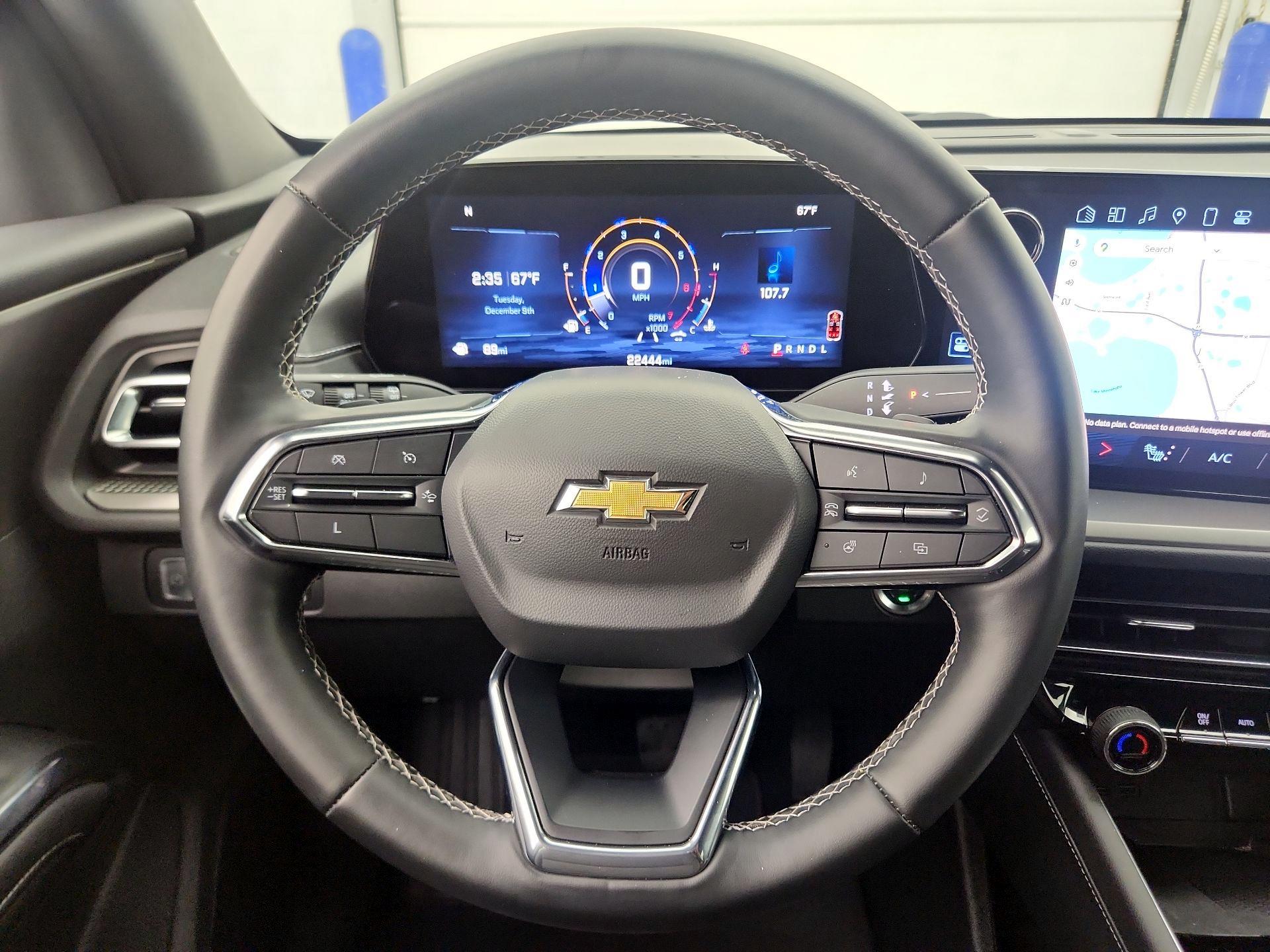 Thumbnail: 2025 Chevrolet Traverse - 10