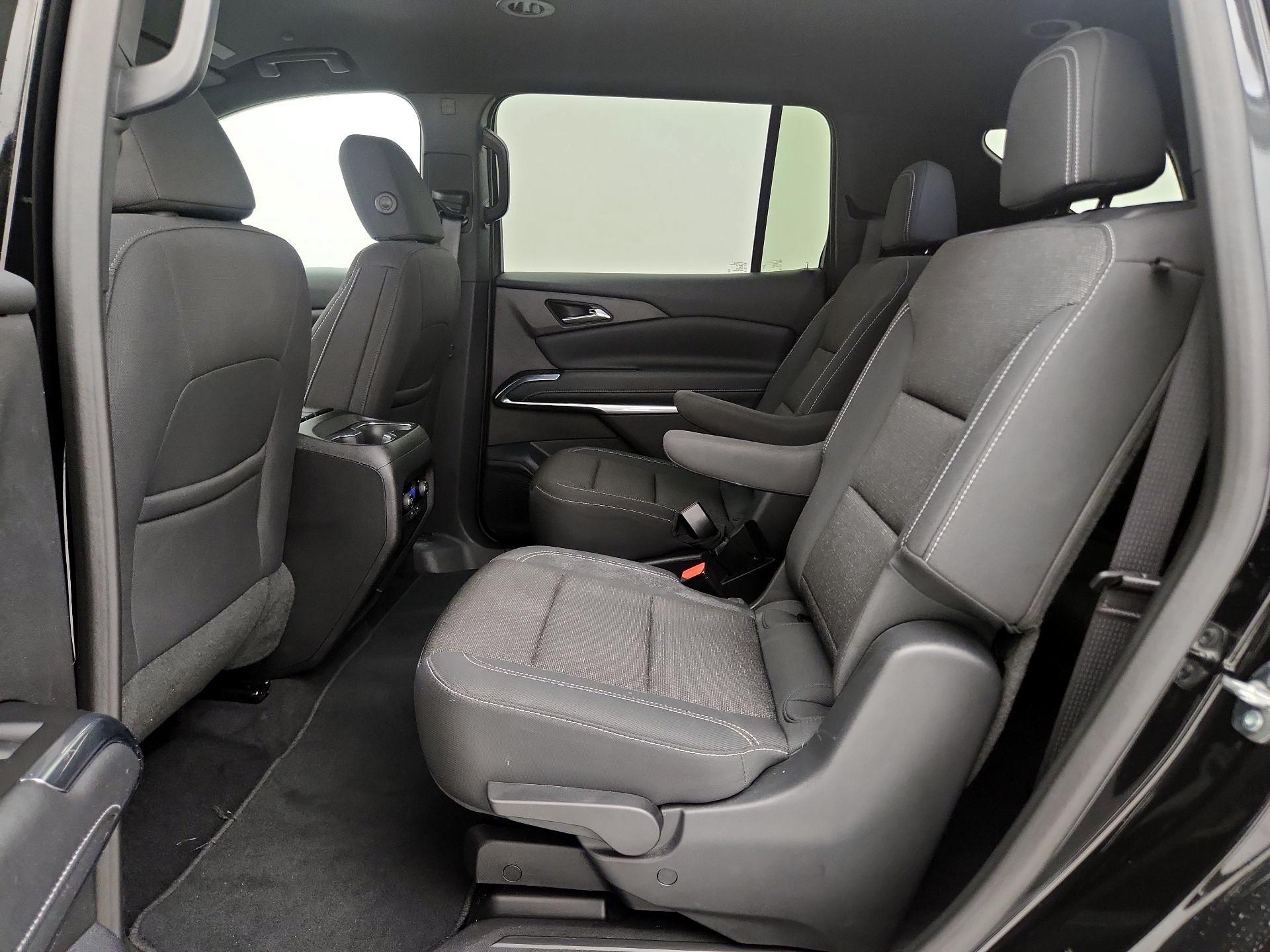 Thumbnail: 2025 Chevrolet Traverse - 20