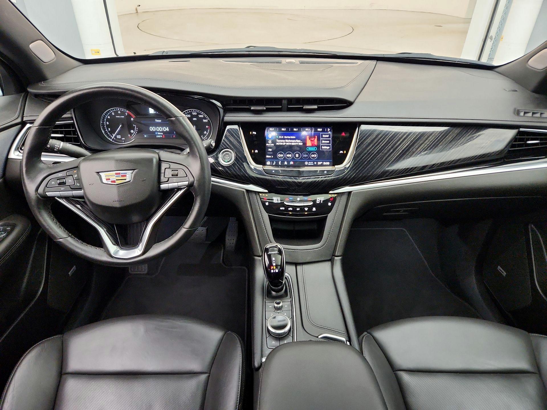 Thumbnail: 2025 Cadillac XT6 - 9