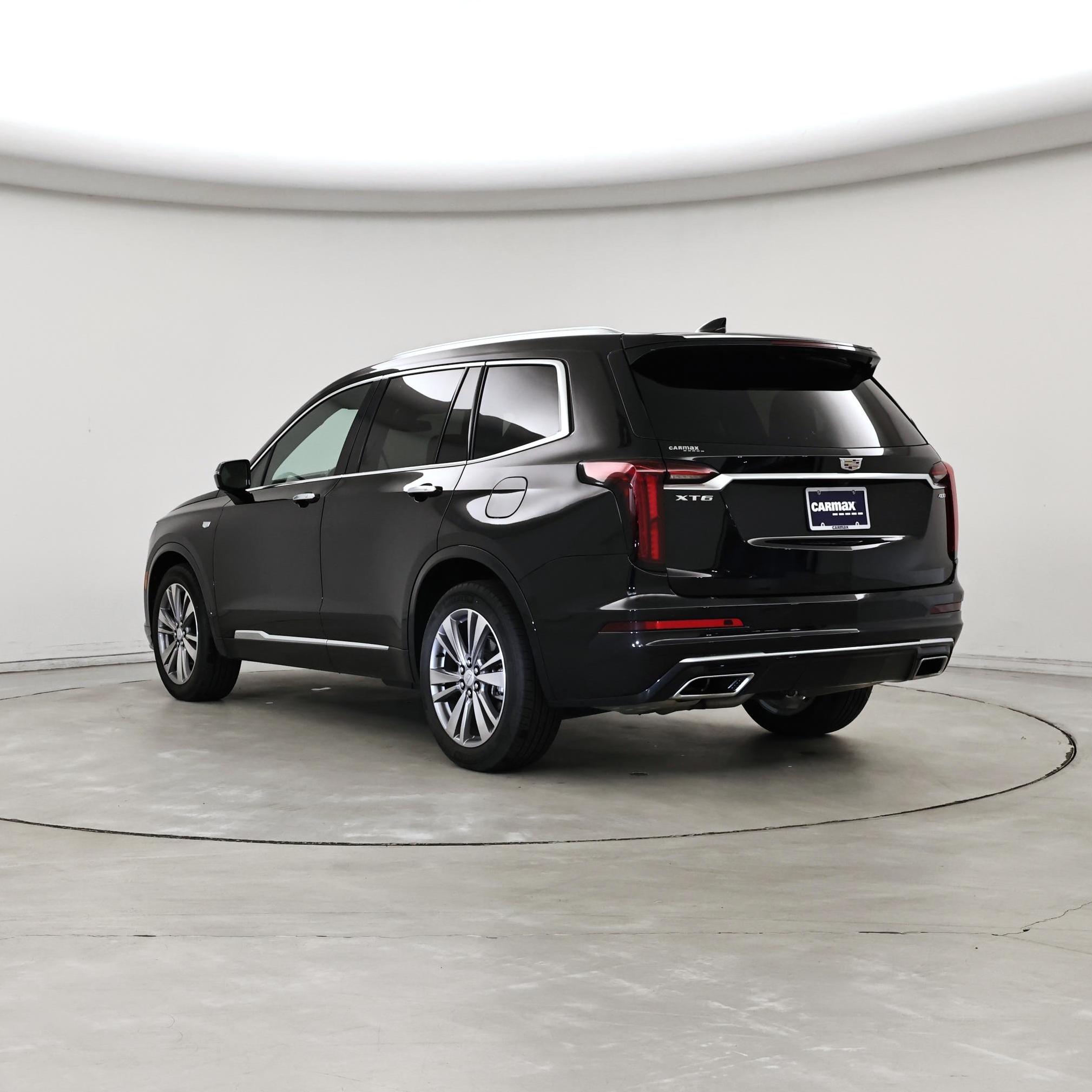 Thumbnail: 2025 Cadillac XT6 - 2