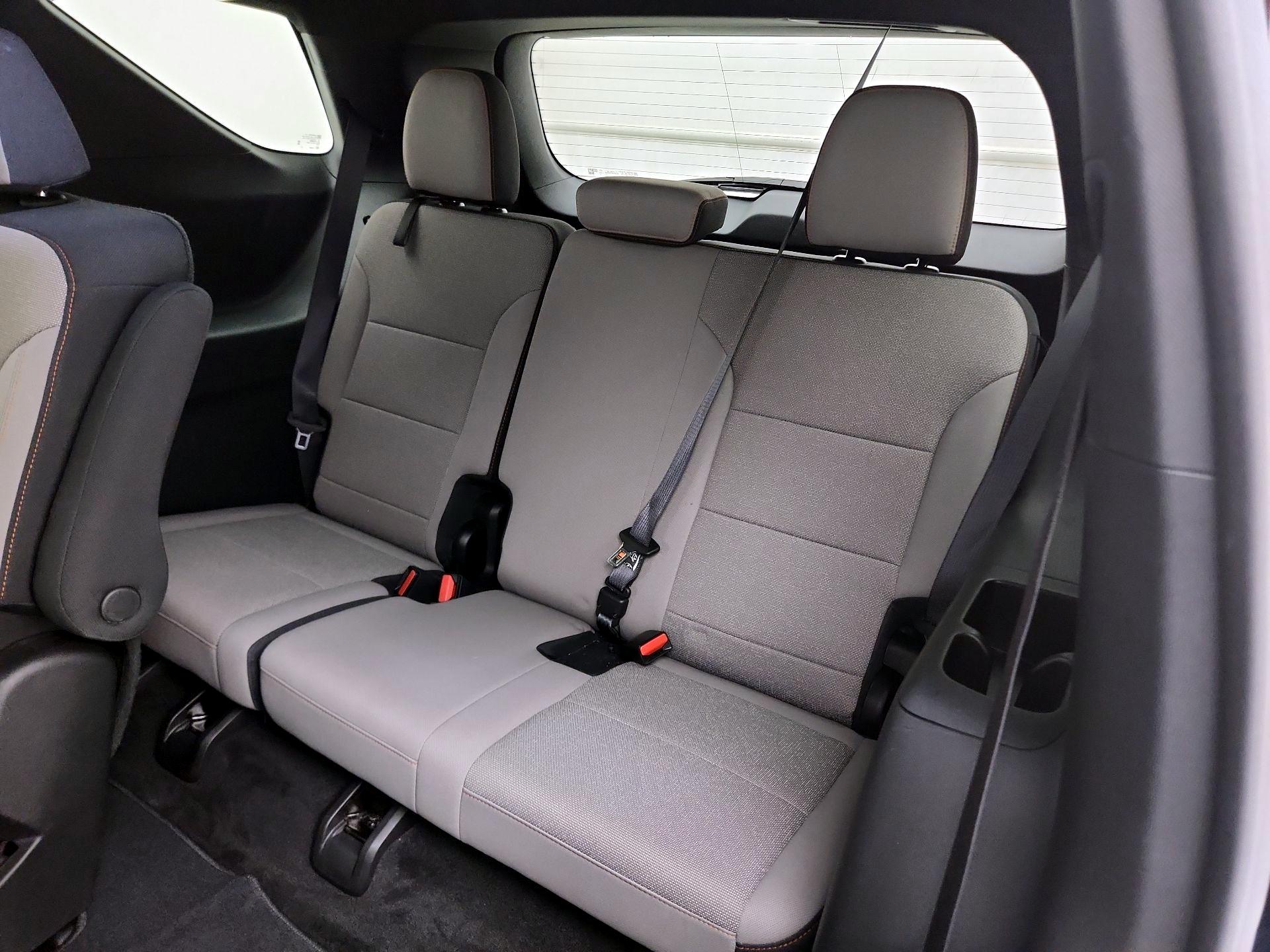 Thumbnail: 2025 Chevrolet Traverse - 19