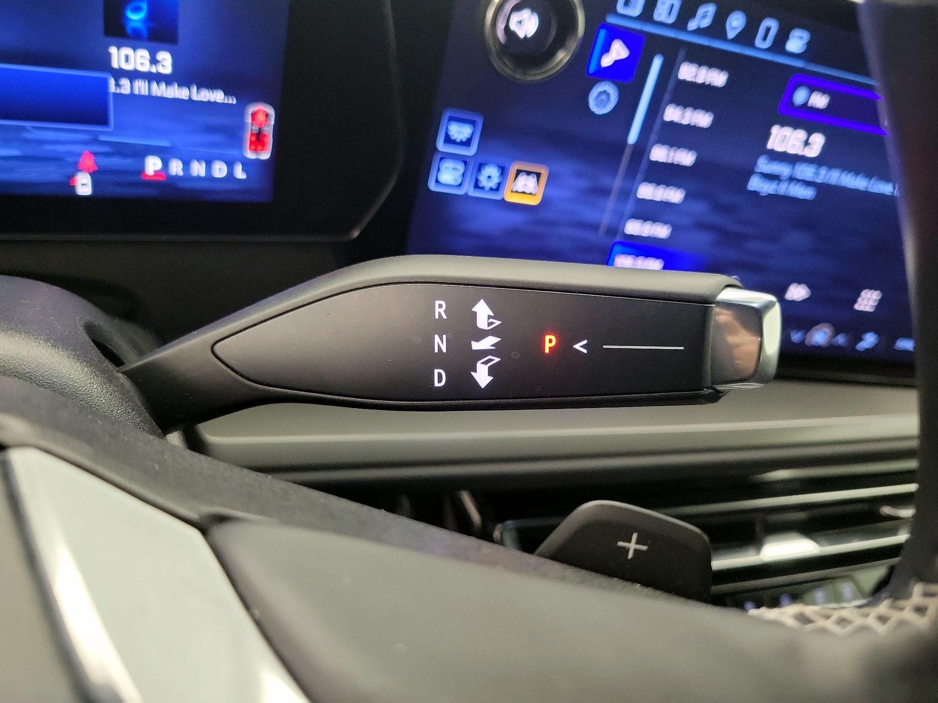 Thumbnail: 2025 Chevrolet Traverse - 17