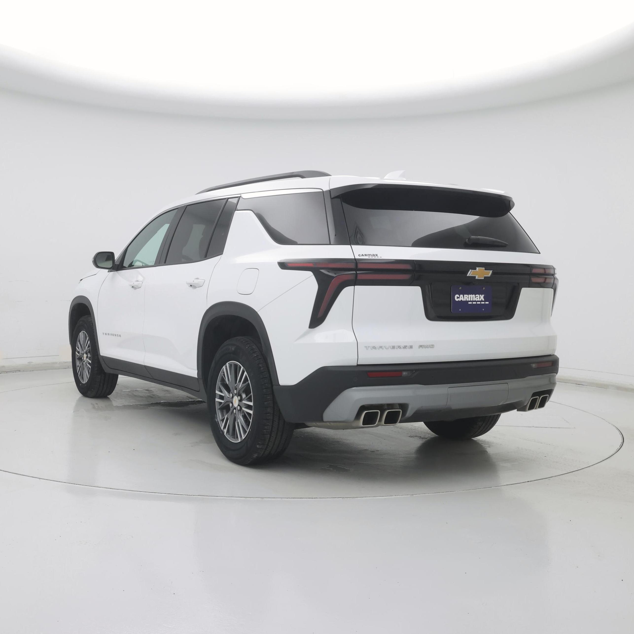 Thumbnail: 2025 Chevrolet Traverse - 2