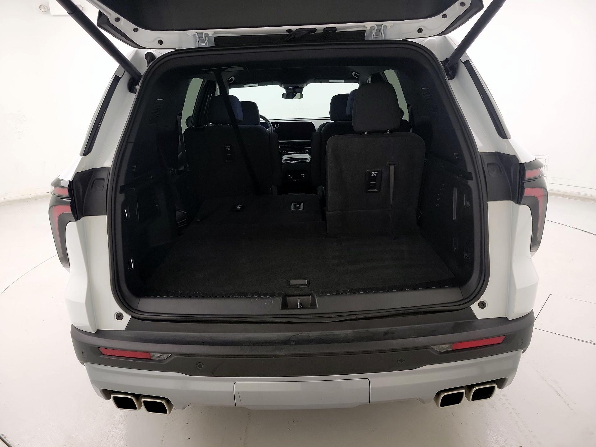 Thumbnail: 2025 Chevrolet Traverse - 20