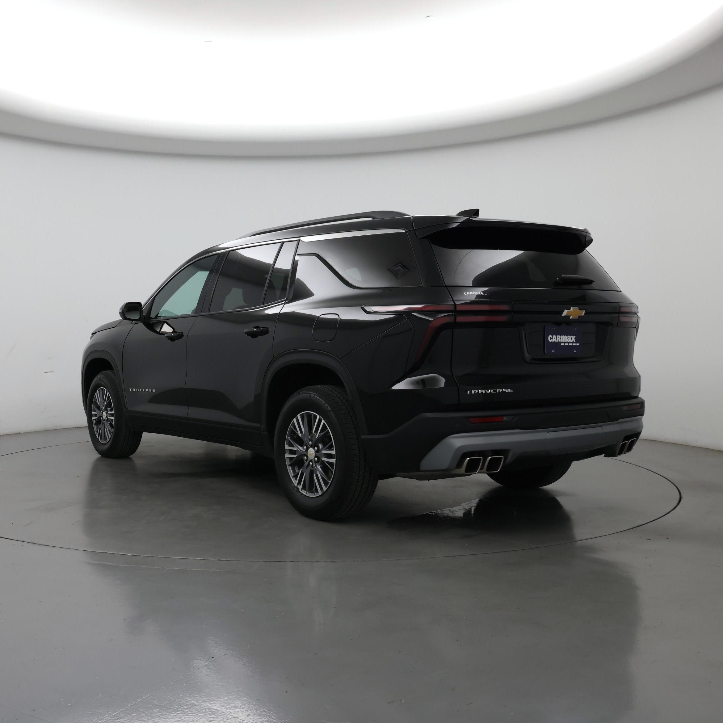 Thumbnail: 2025 Chevrolet Traverse - 2