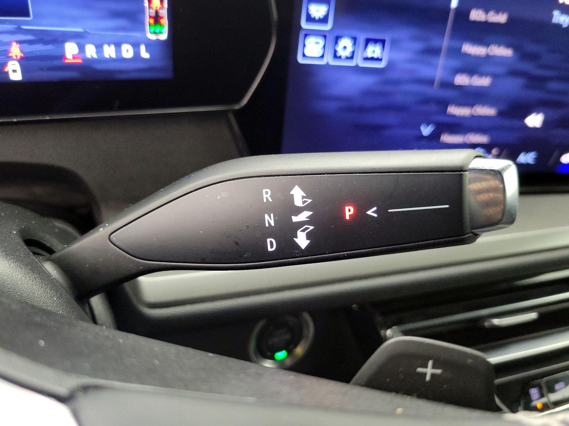 Thumbnail: 2025 Chevrolet Traverse - 18