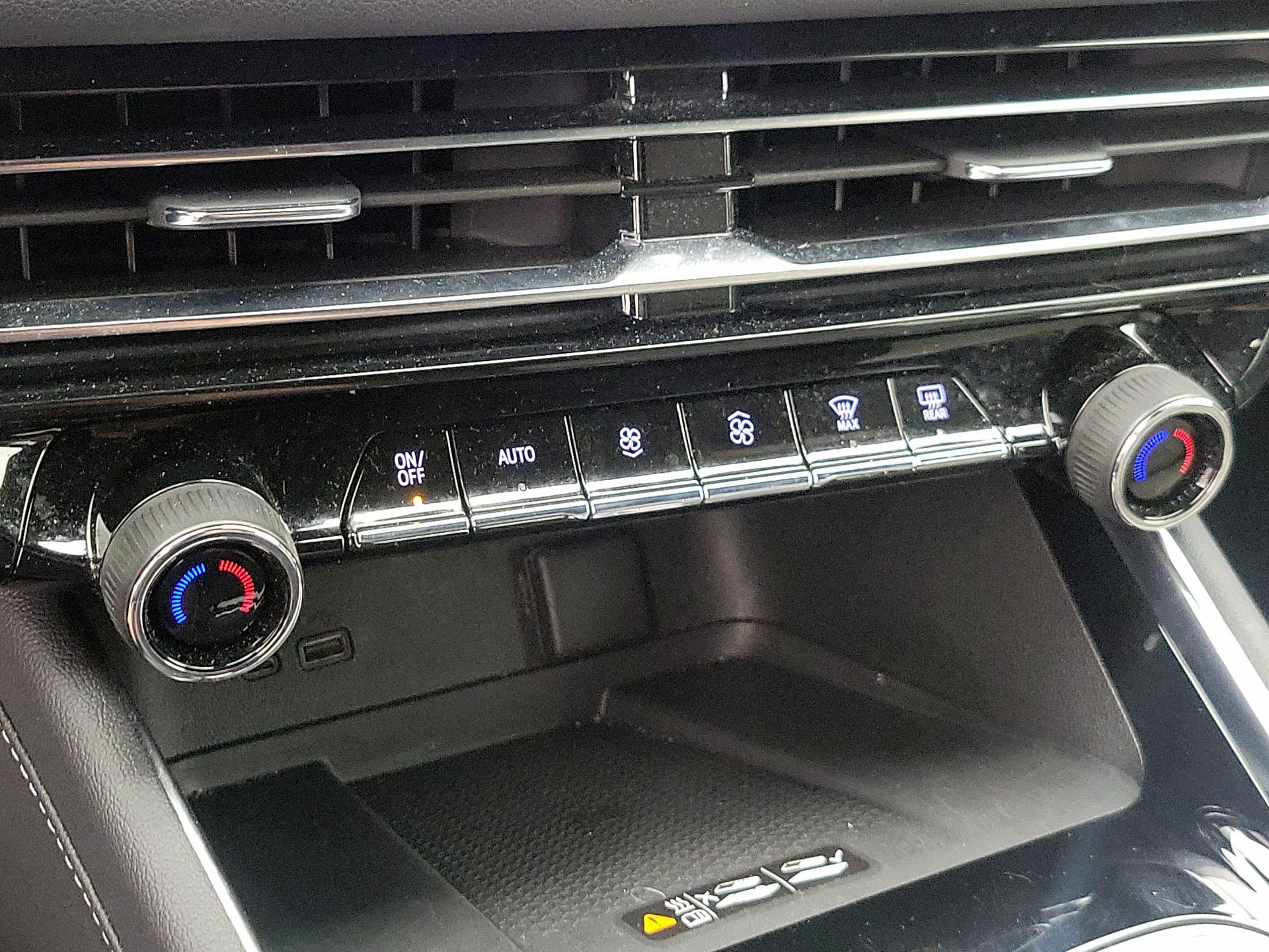 Thumbnail: 2025 Chevrolet Traverse - 17