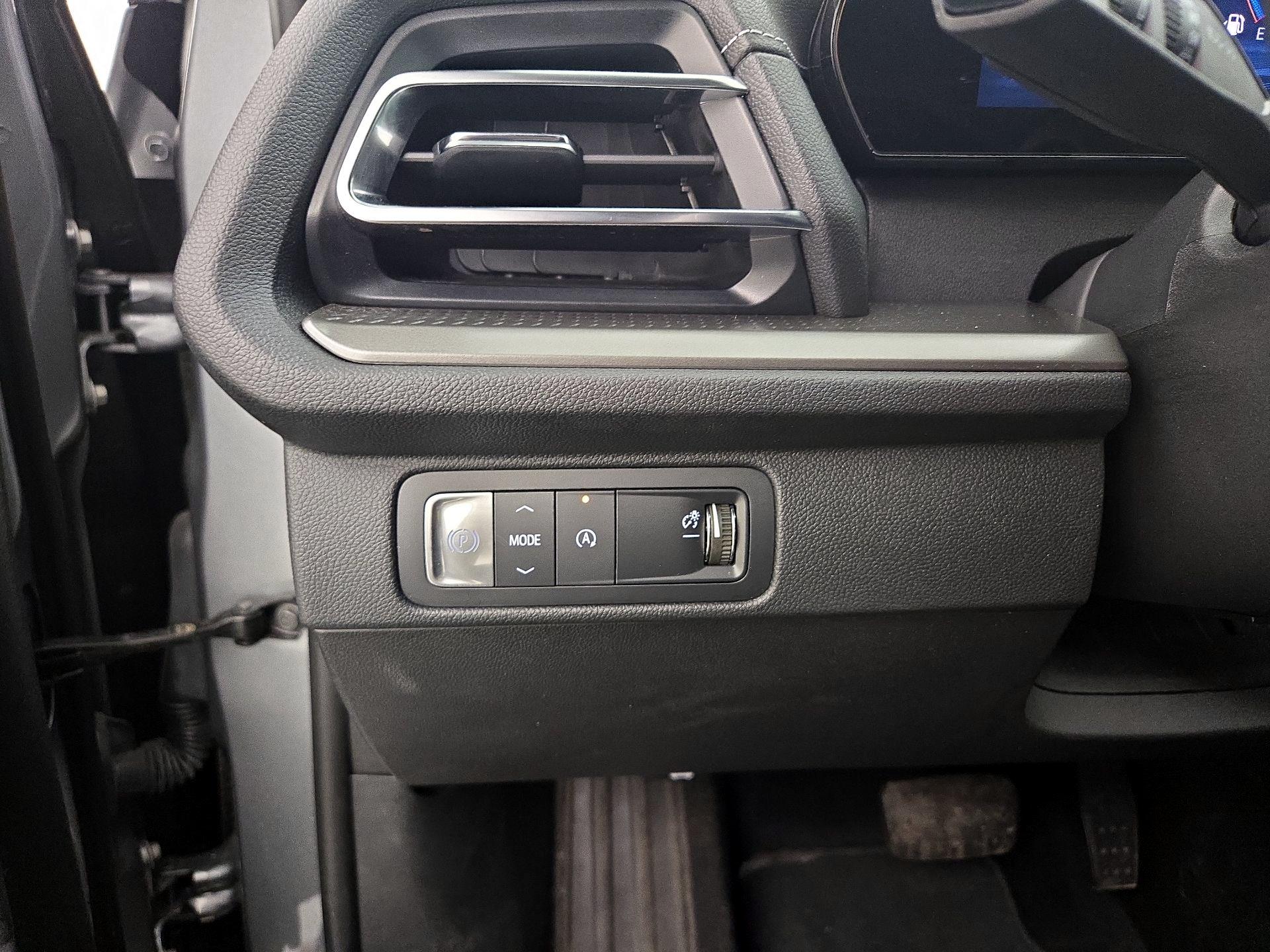 Thumbnail: 2025 Chevrolet Traverse - 13