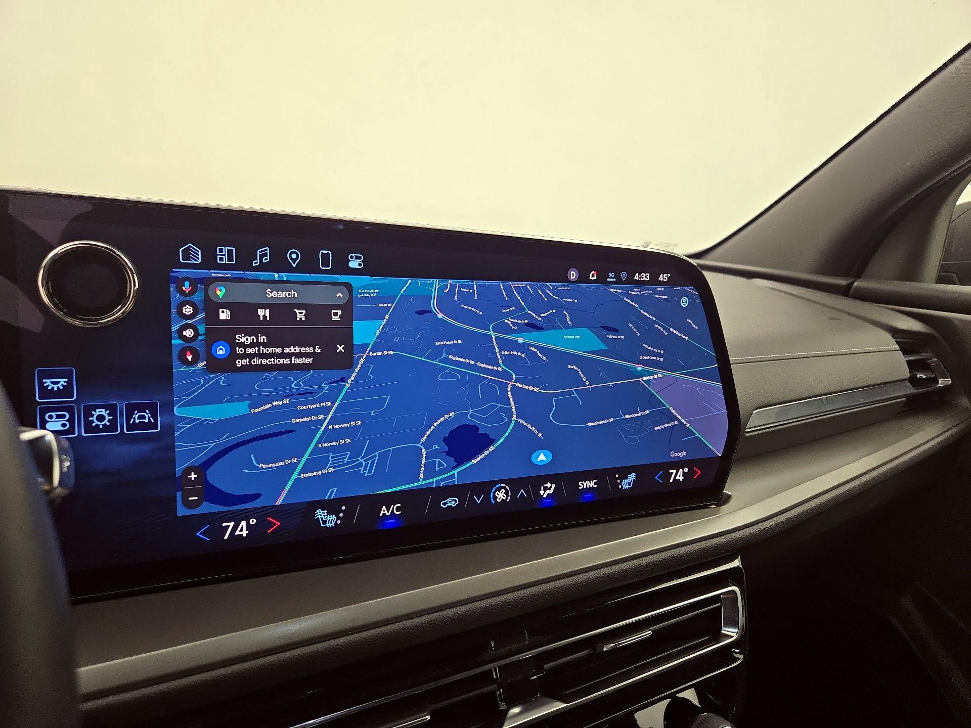 Thumbnail: 2025 Chevrolet Traverse - 14