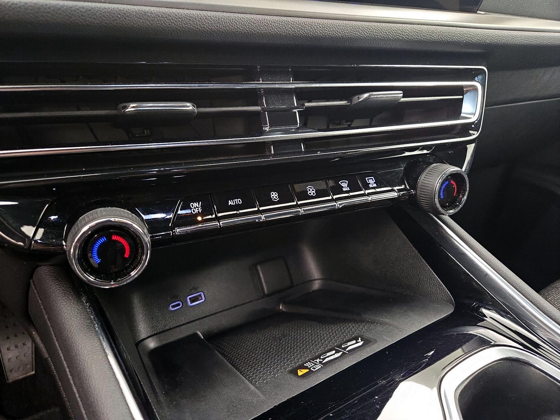 Thumbnail: 2025 Chevrolet Traverse - 17