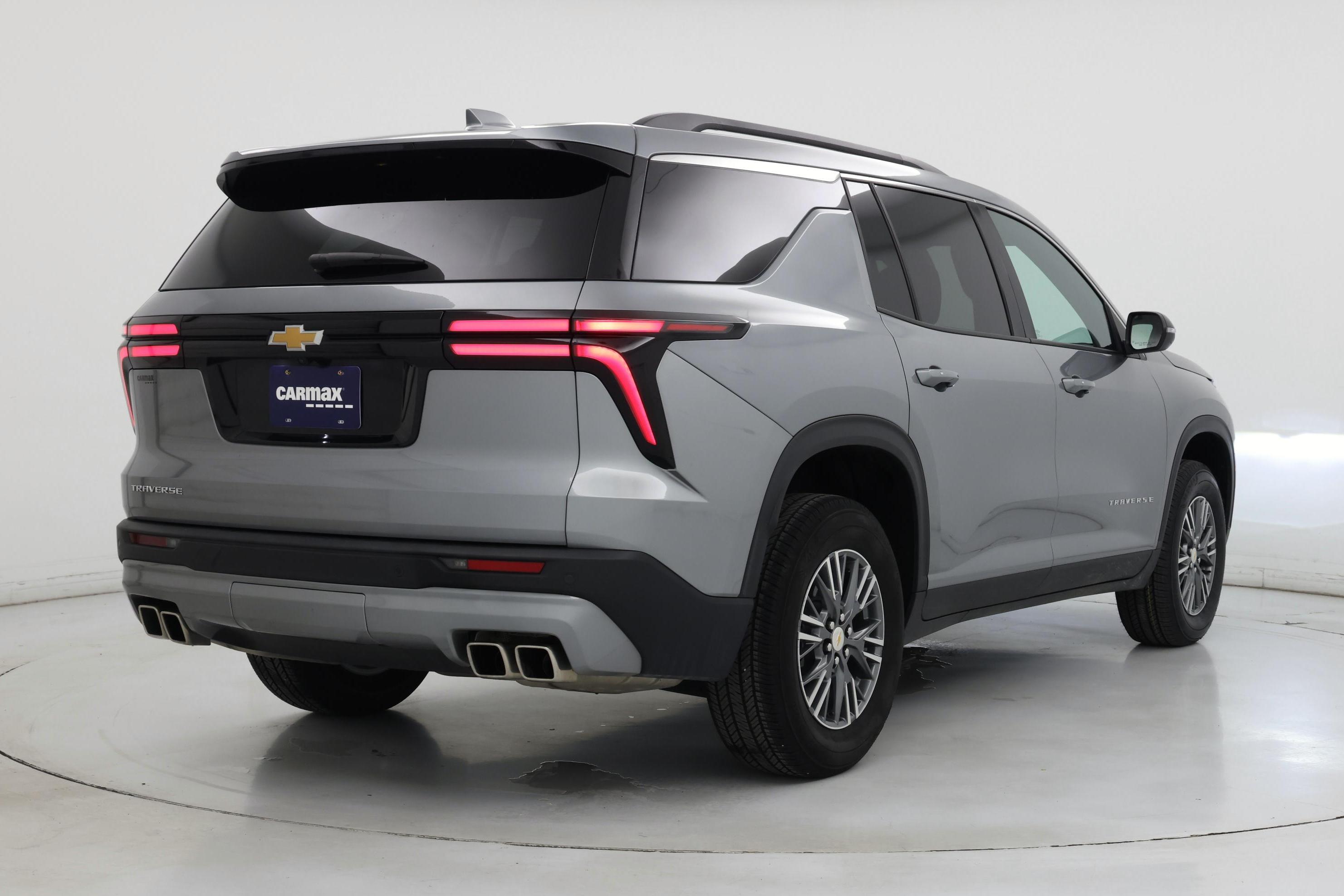 Thumbnail: 2025 Chevrolet Traverse - 8