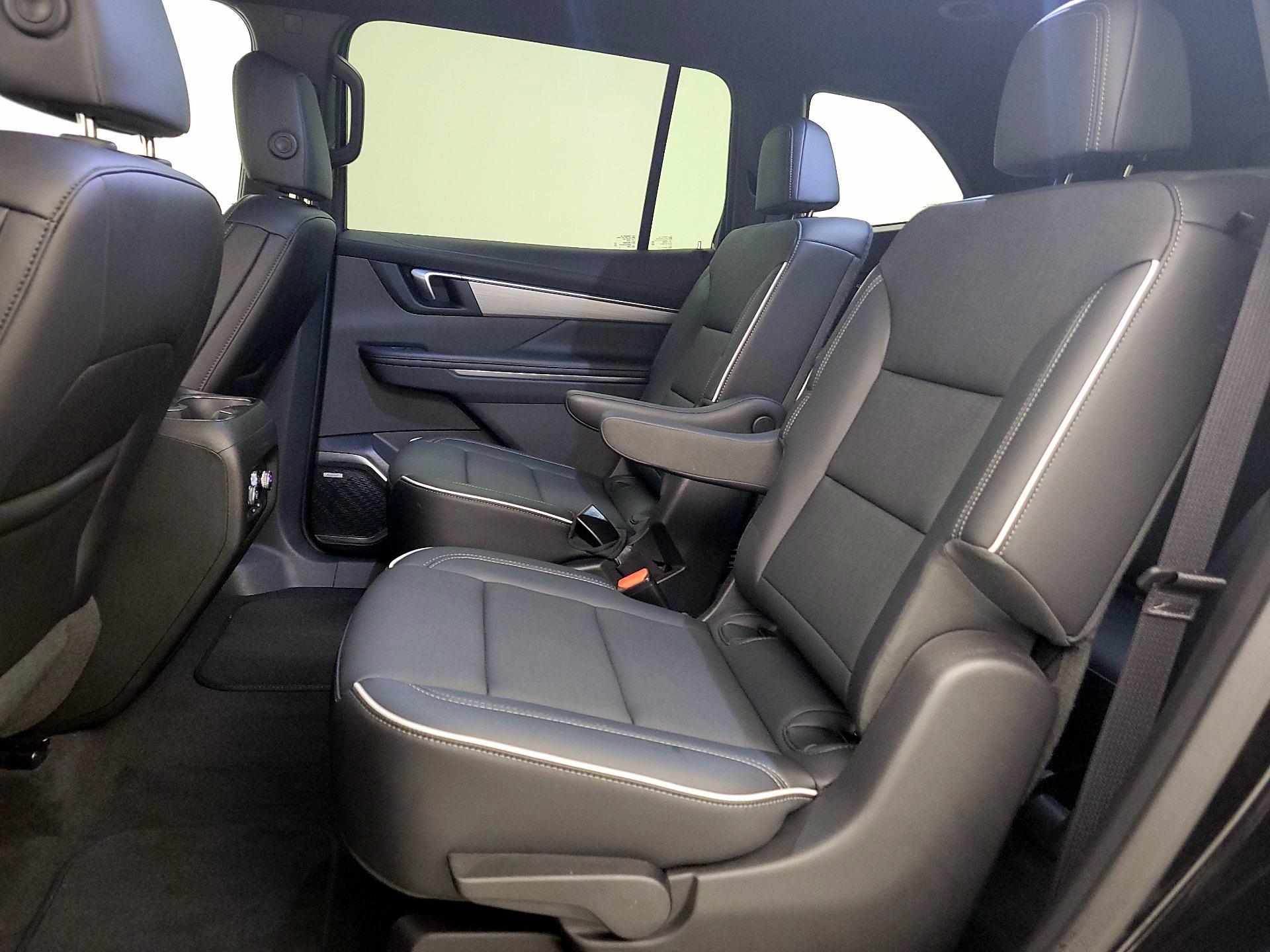 Thumbnail: 2025 Buick Enclave - 18