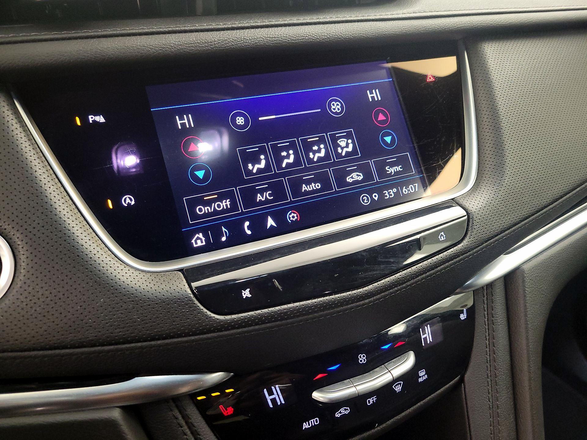 Thumbnail: 2025 Cadillac XT5 - 17