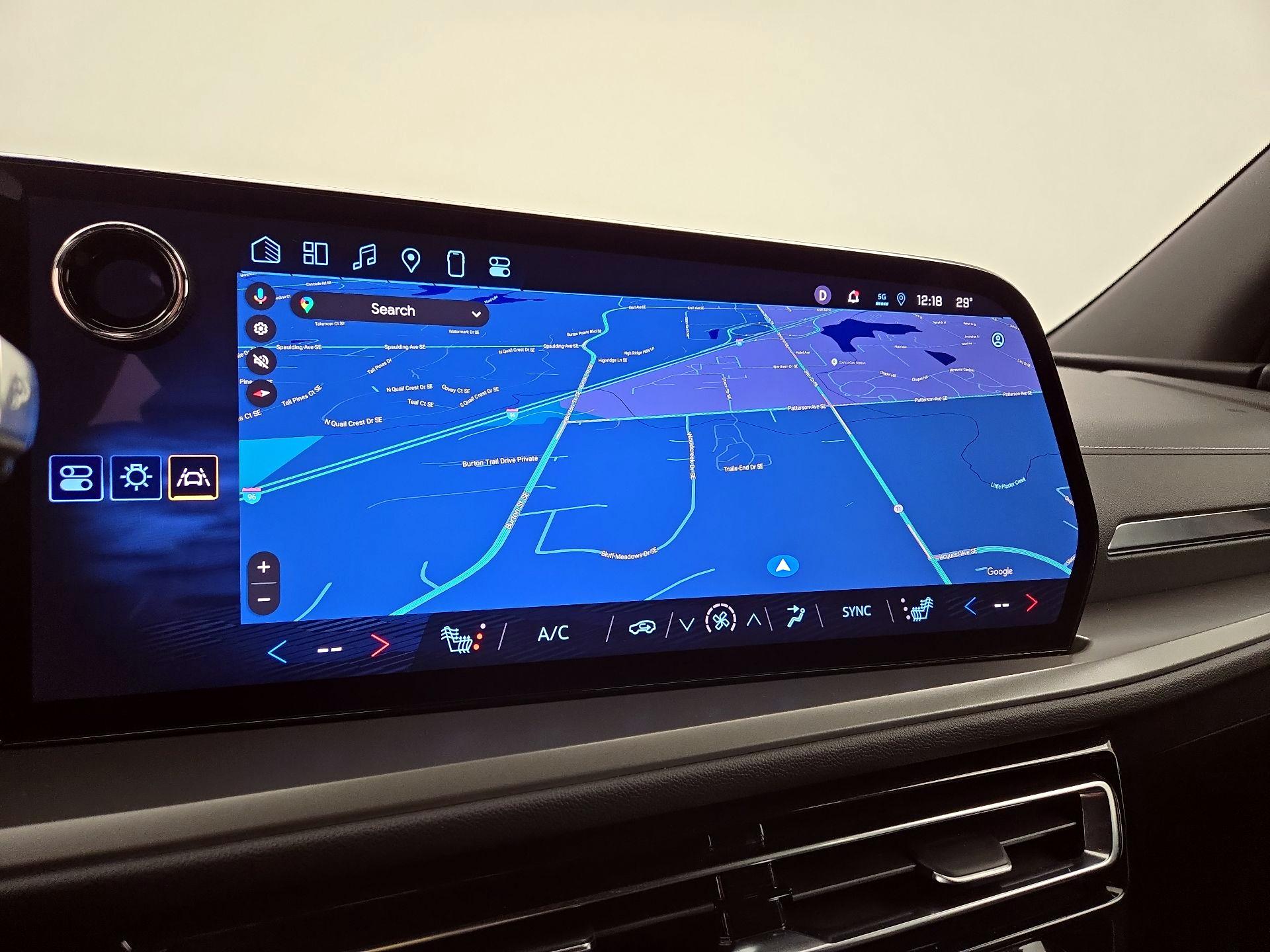 Thumbnail: 2025 Chevrolet Traverse - 14