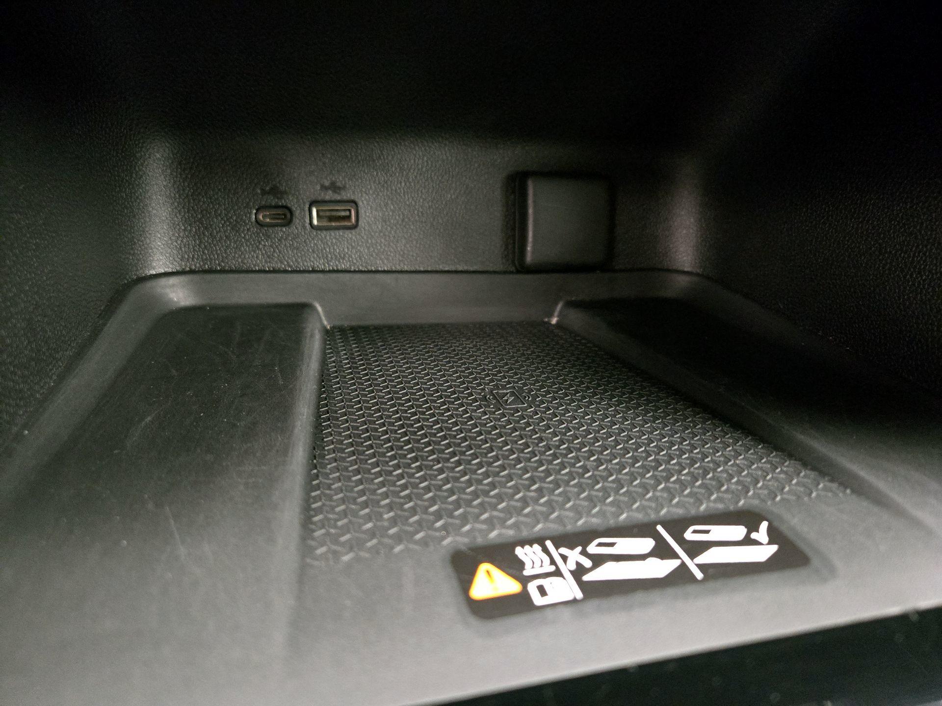 Thumbnail: 2025 Chevrolet Traverse - 19