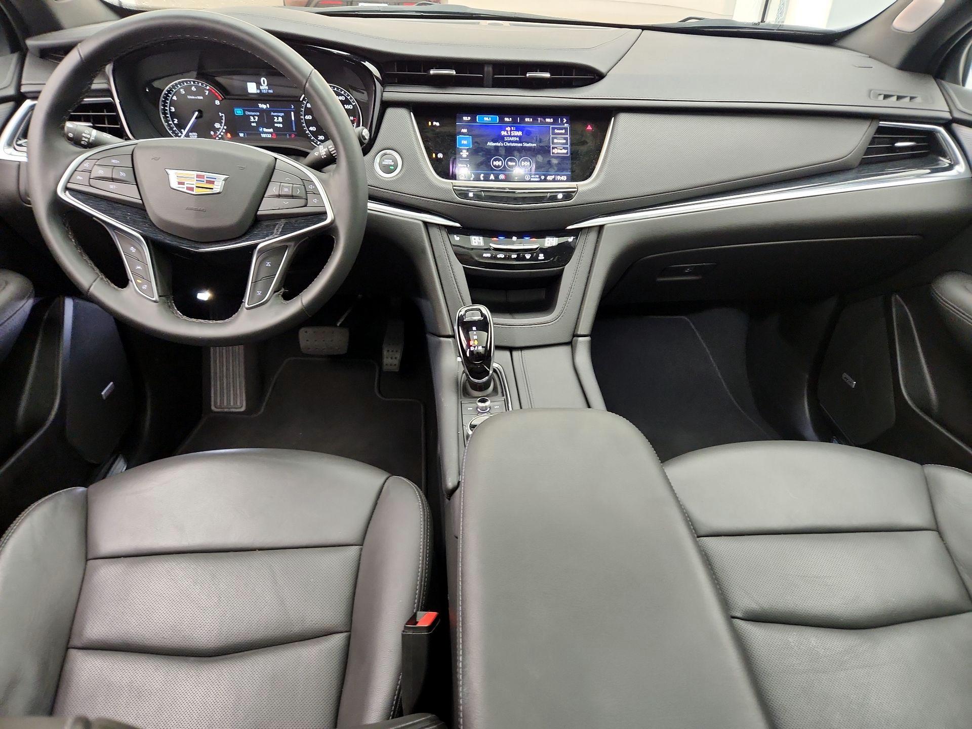 Thumbnail: 2025 Cadillac XT5 - 9