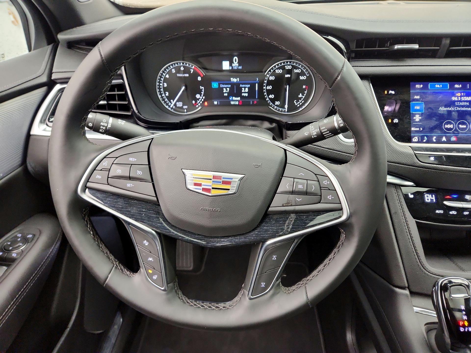 Thumbnail: 2025 Cadillac XT5 - 10