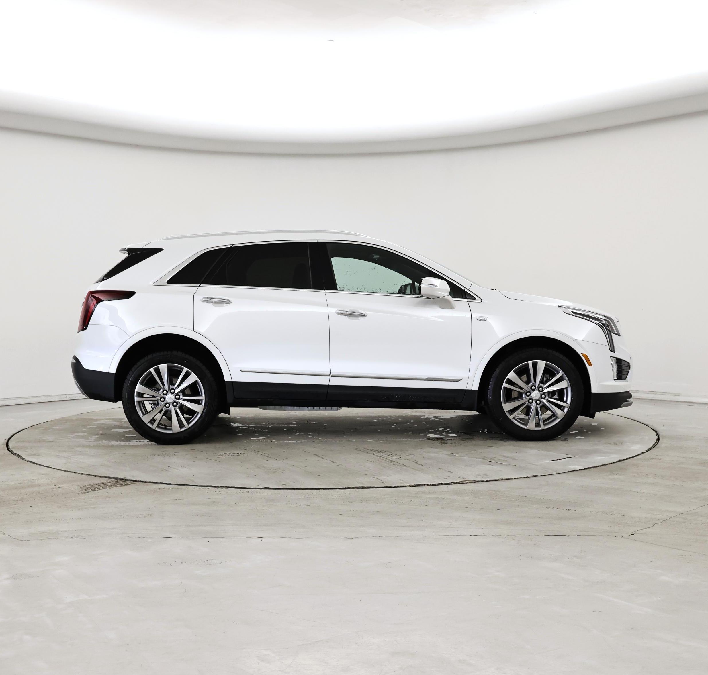 Thumbnail: 2025 Cadillac XT5 - 7