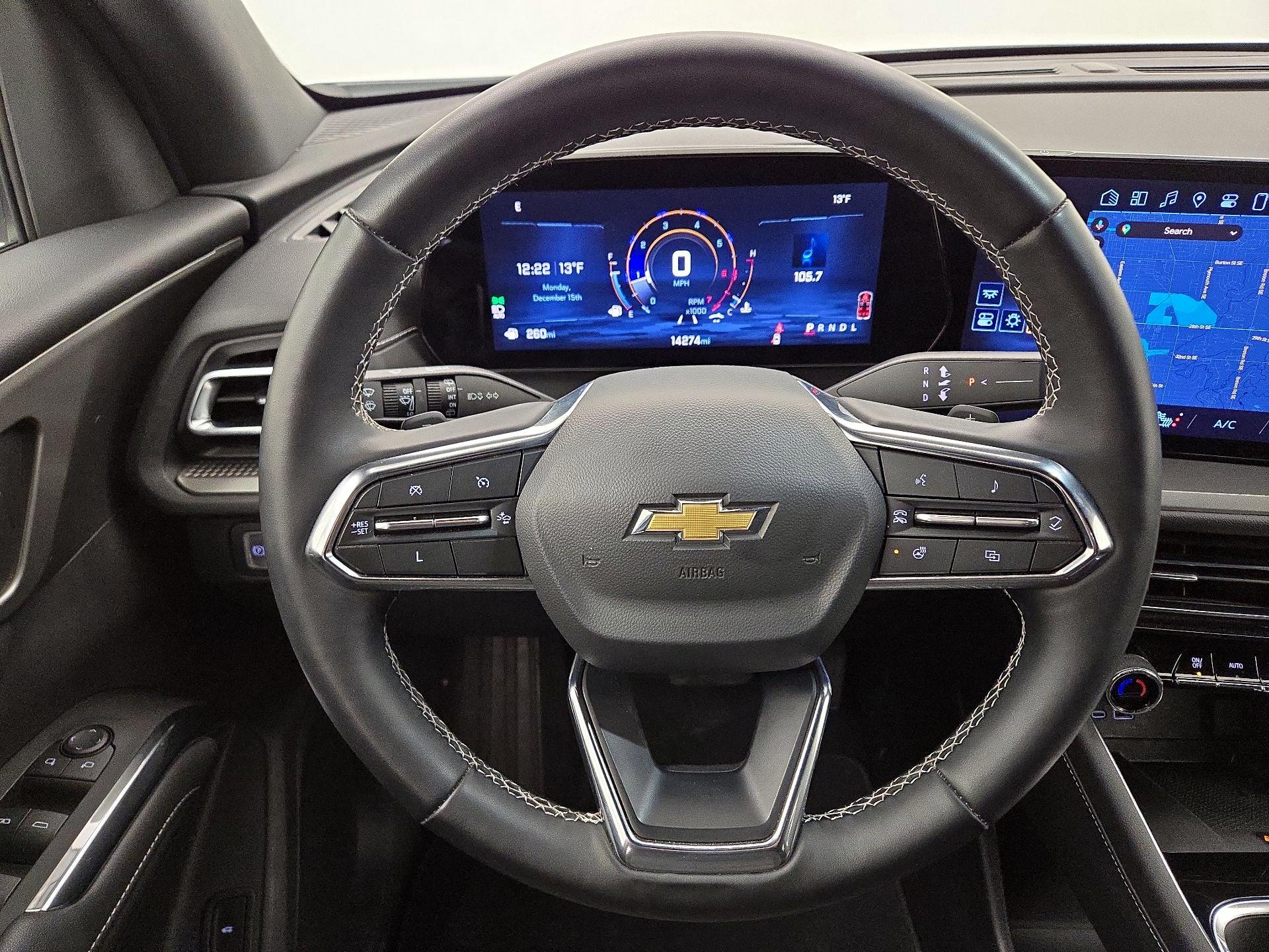 Thumbnail: 2025 Chevrolet Traverse - 10