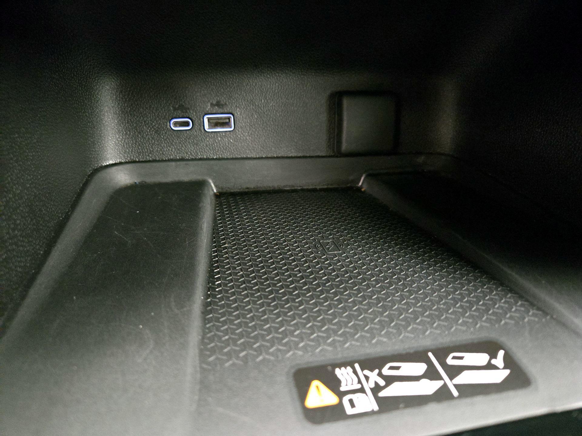 Thumbnail: 2025 Chevrolet Traverse - 19