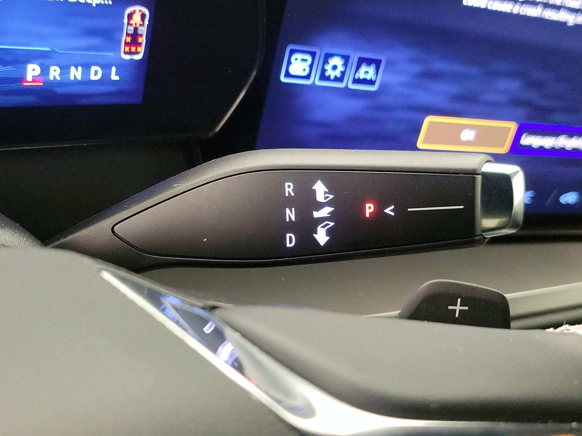 Thumbnail: 2025 Chevrolet Traverse - 18