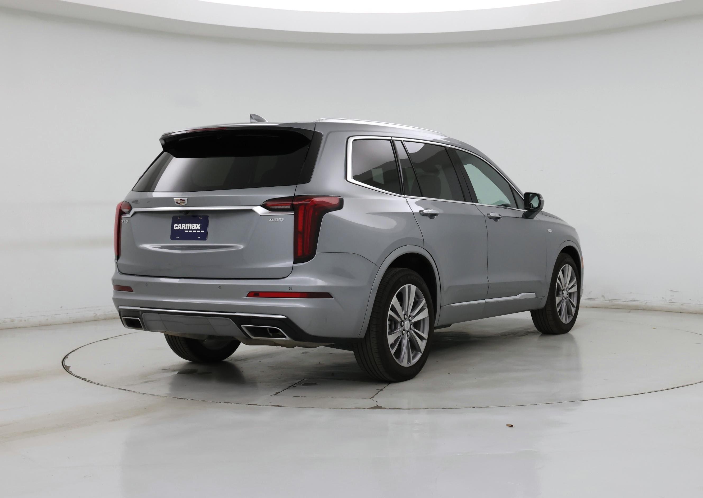 Thumbnail: 2025 Cadillac XT6 - 8