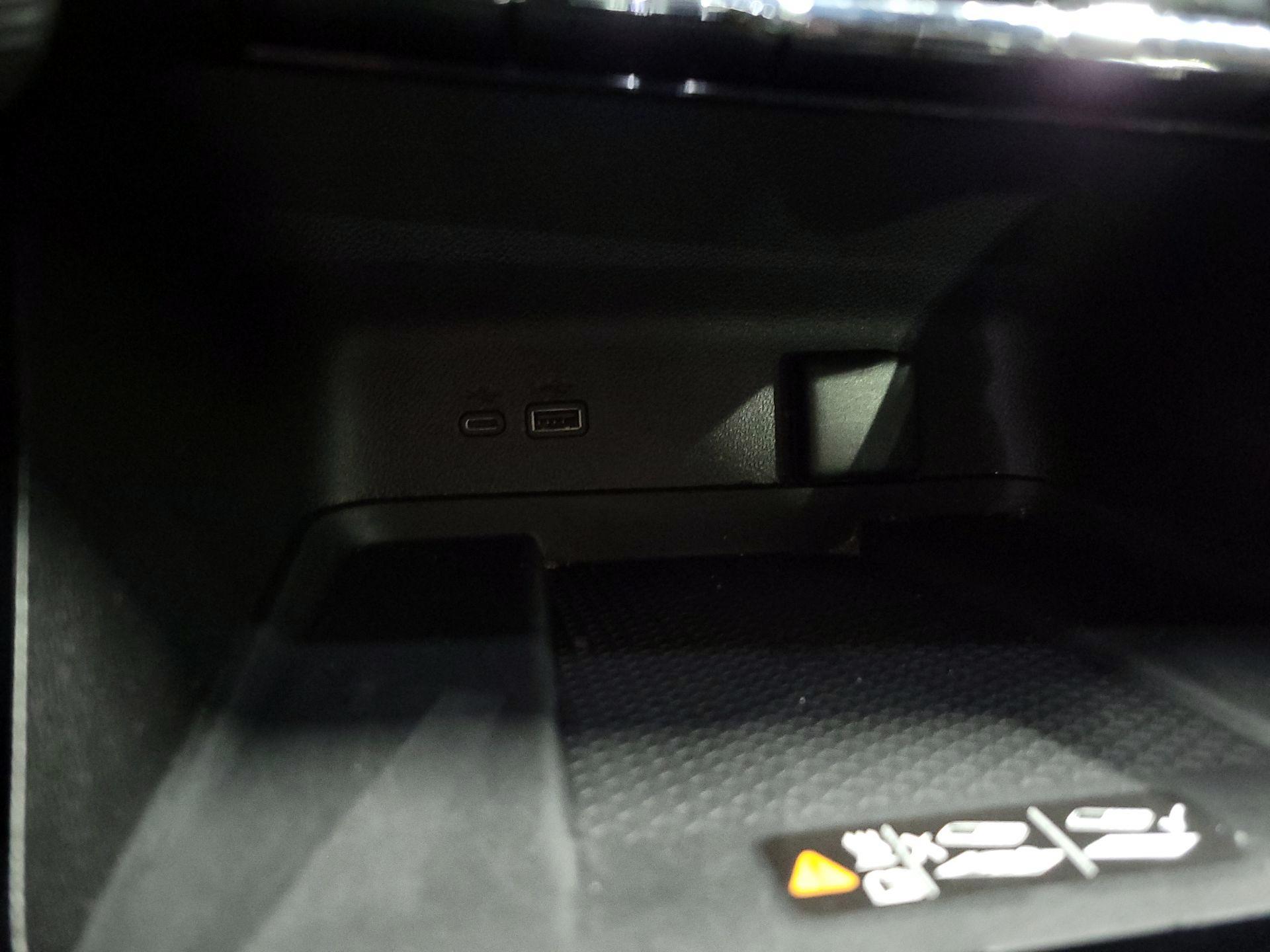 Thumbnail: 2025 Chevrolet Traverse - 18