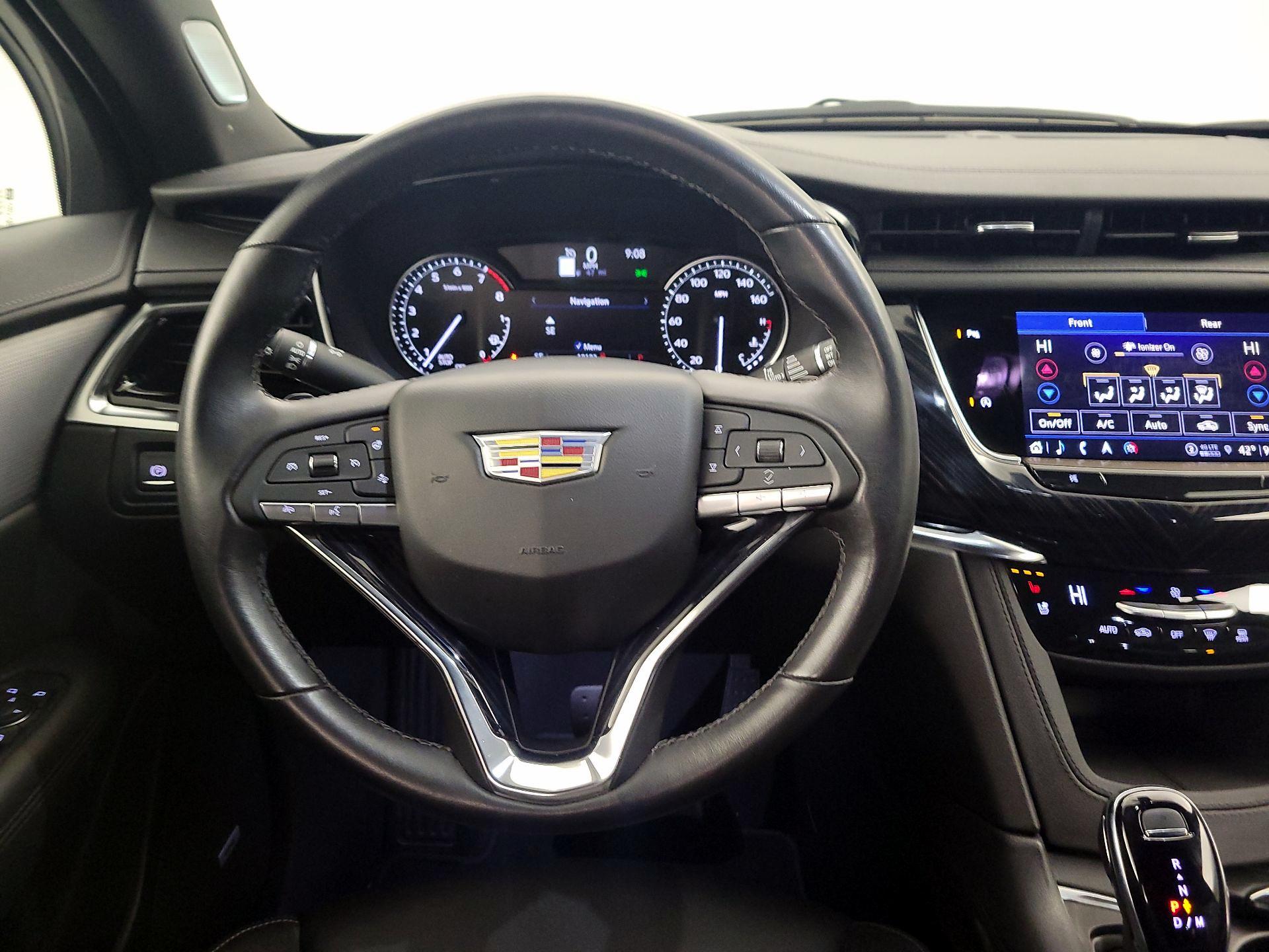 Thumbnail: 2025 Cadillac XT6 - 10