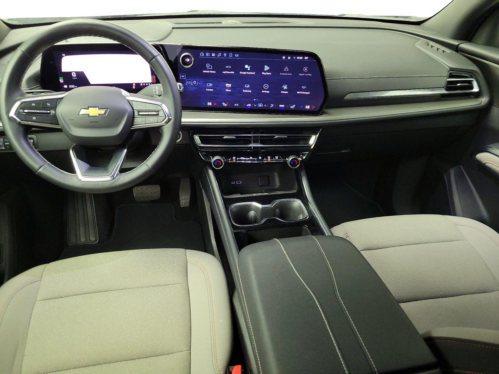 Thumbnail: 2025 Chevrolet Traverse - 9