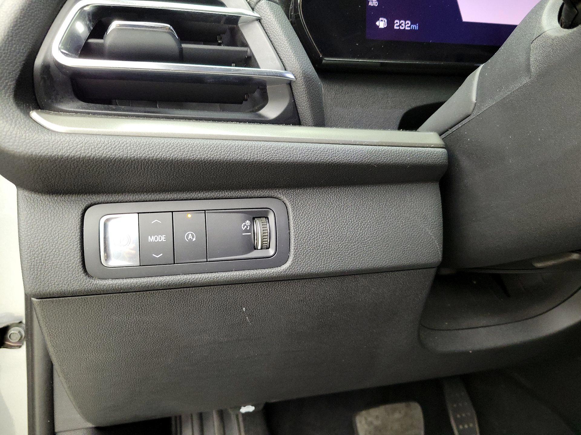 Thumbnail: 2025 Chevrolet Traverse - 13