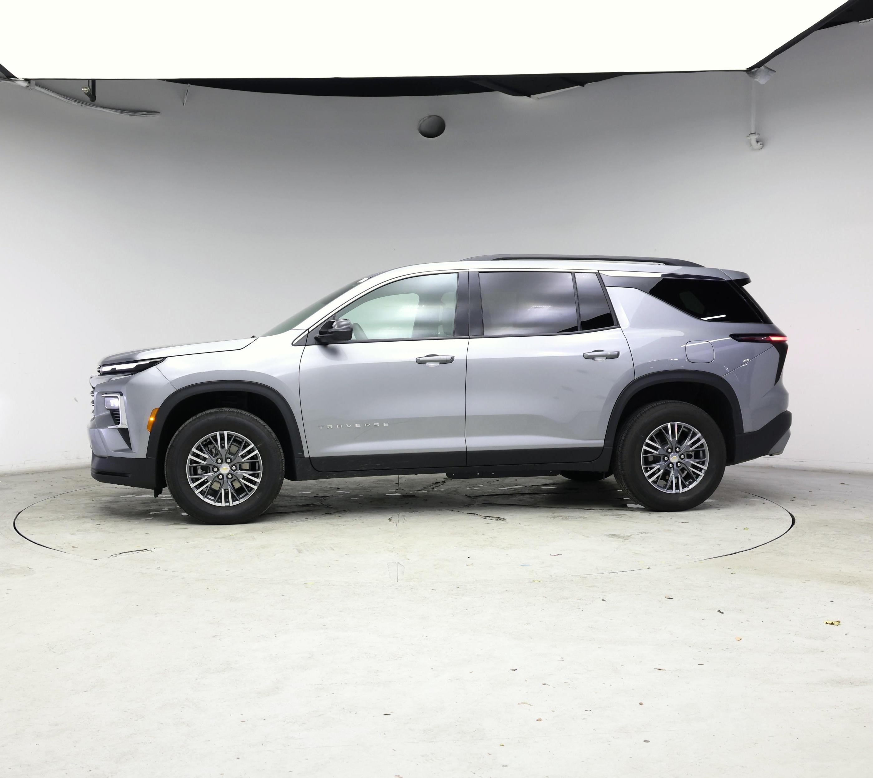 Thumbnail: 2025 Chevrolet Traverse - 3